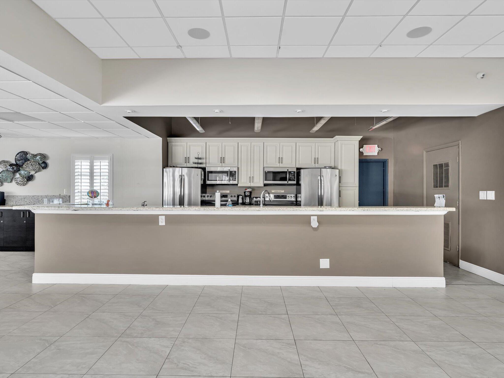 2420 NW 22nd Avenue Apt 602