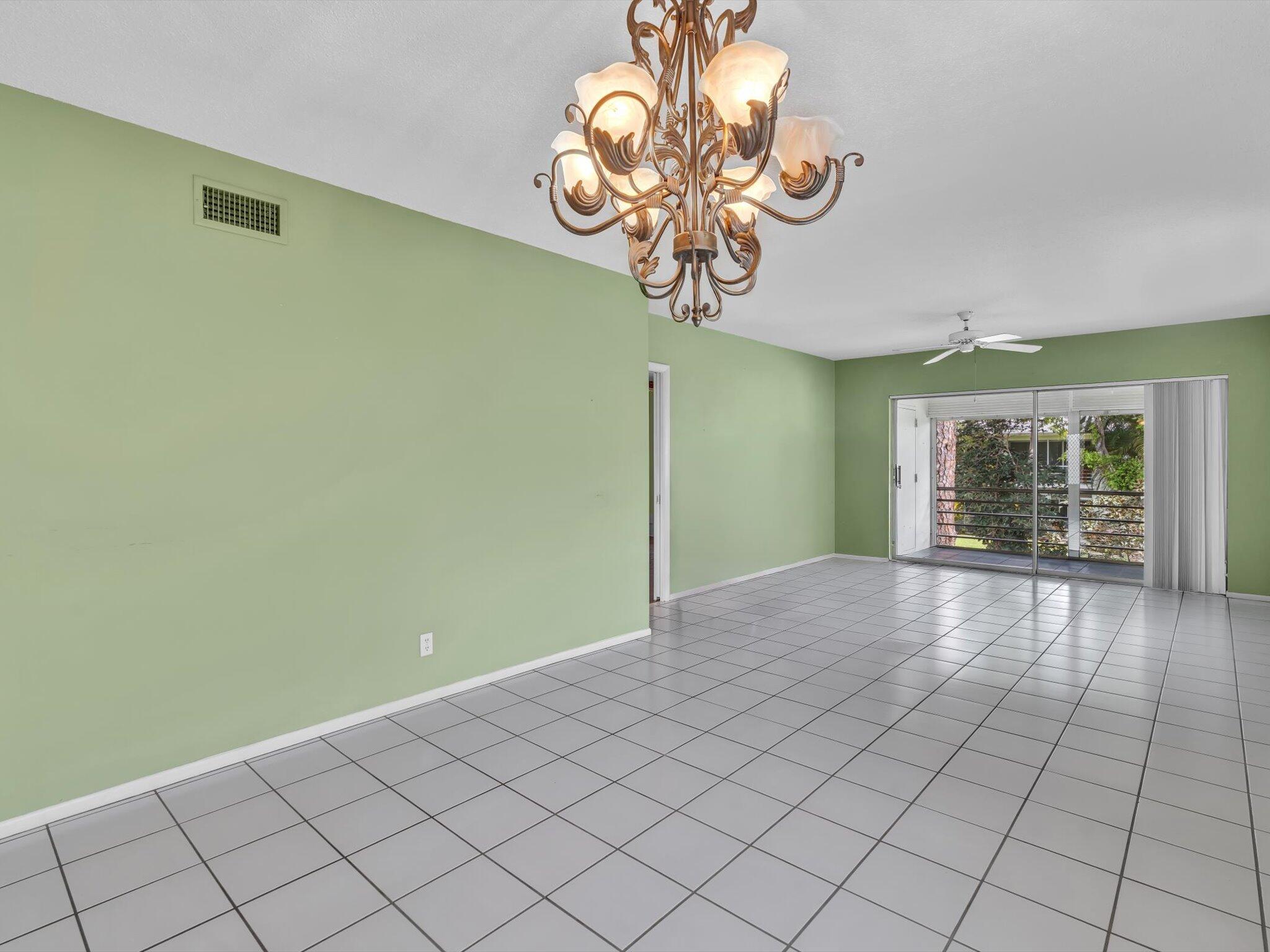 2420 NW 22nd Avenue Apt 602