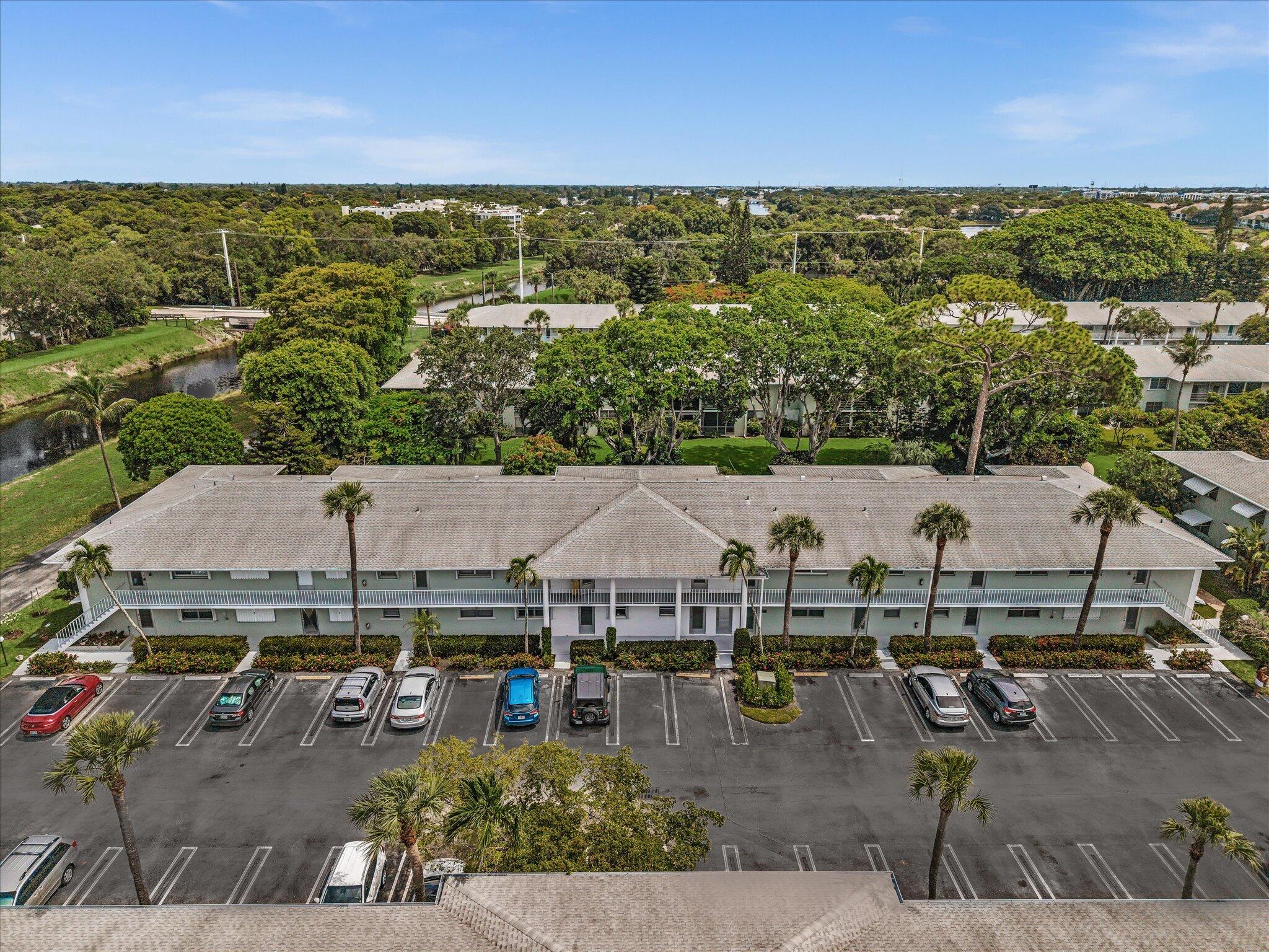 2420 NW 22nd Avenue Apt 602