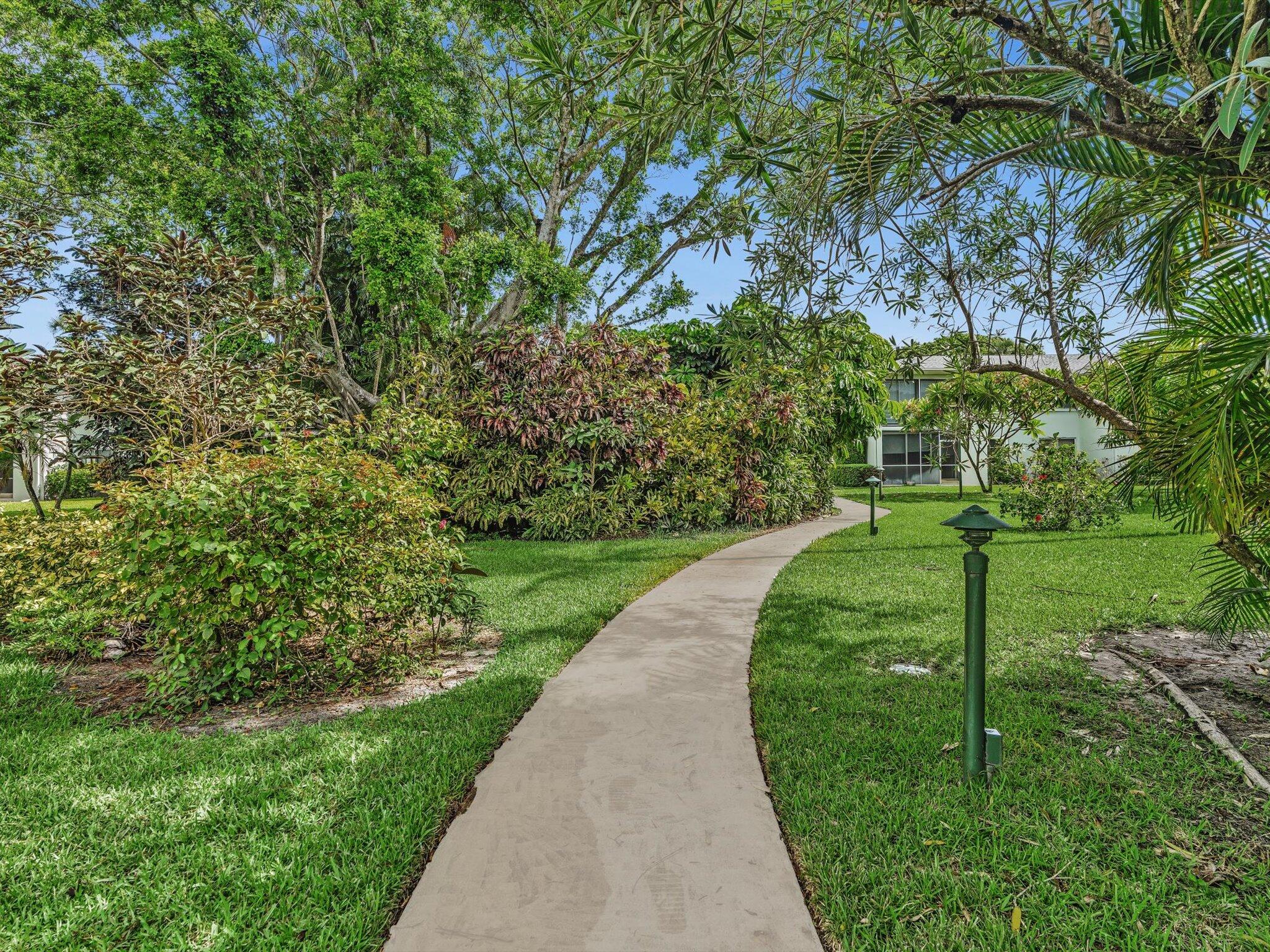 2420 NW 22nd Avenue Apt 602