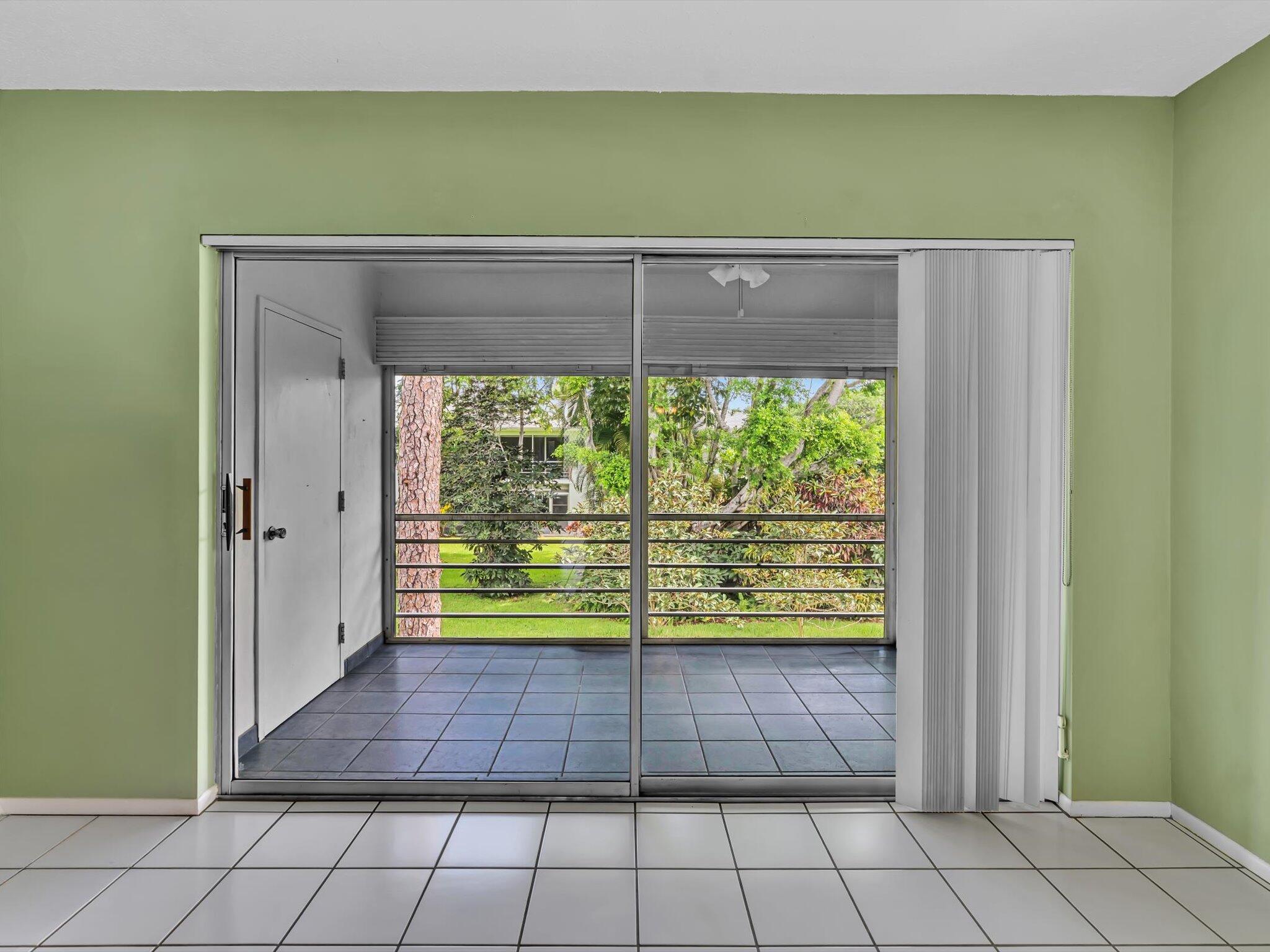 2420 NW 22nd Avenue Apt 602