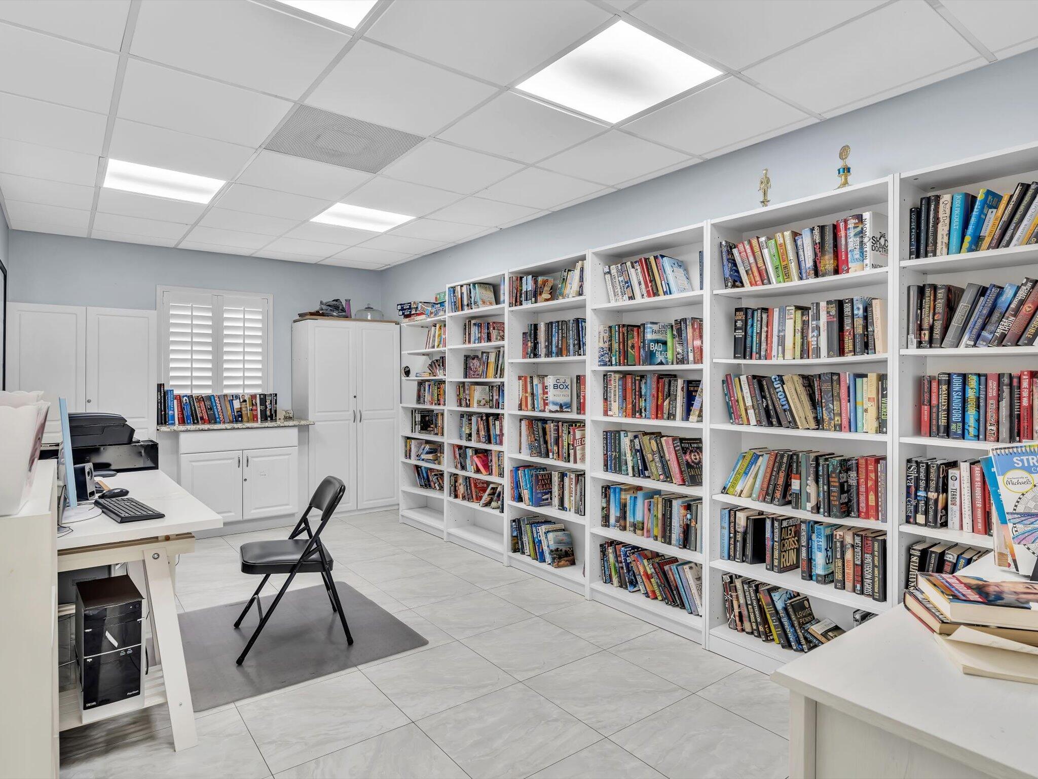 2420 NW 22nd Avenue Apt 602