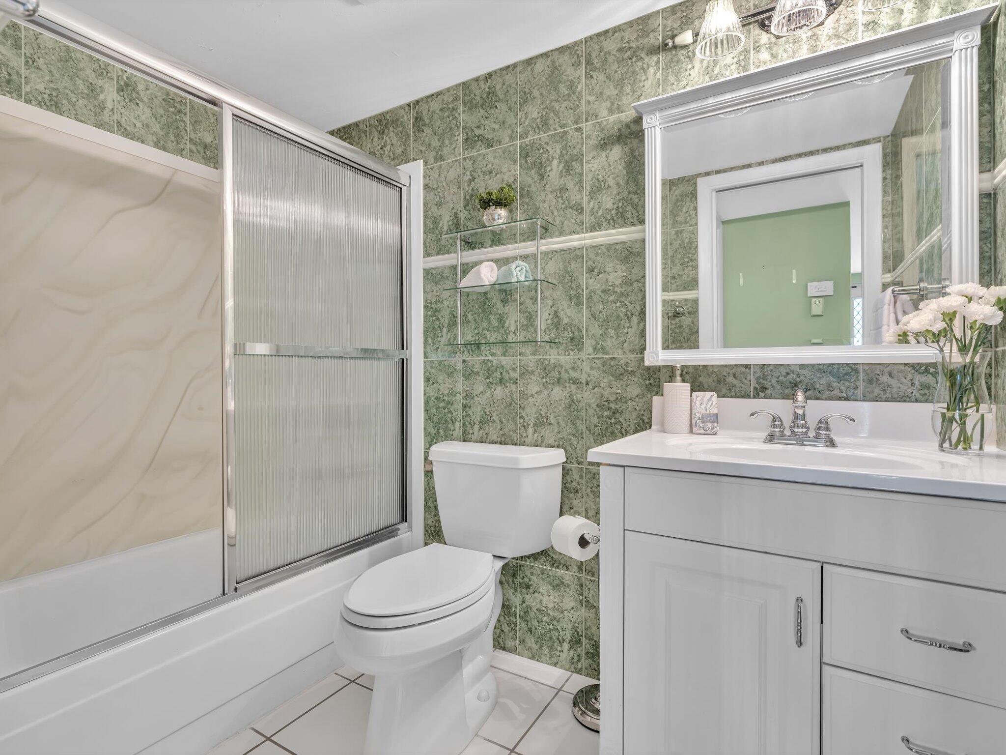 2420 NW 22nd Avenue Apt 602