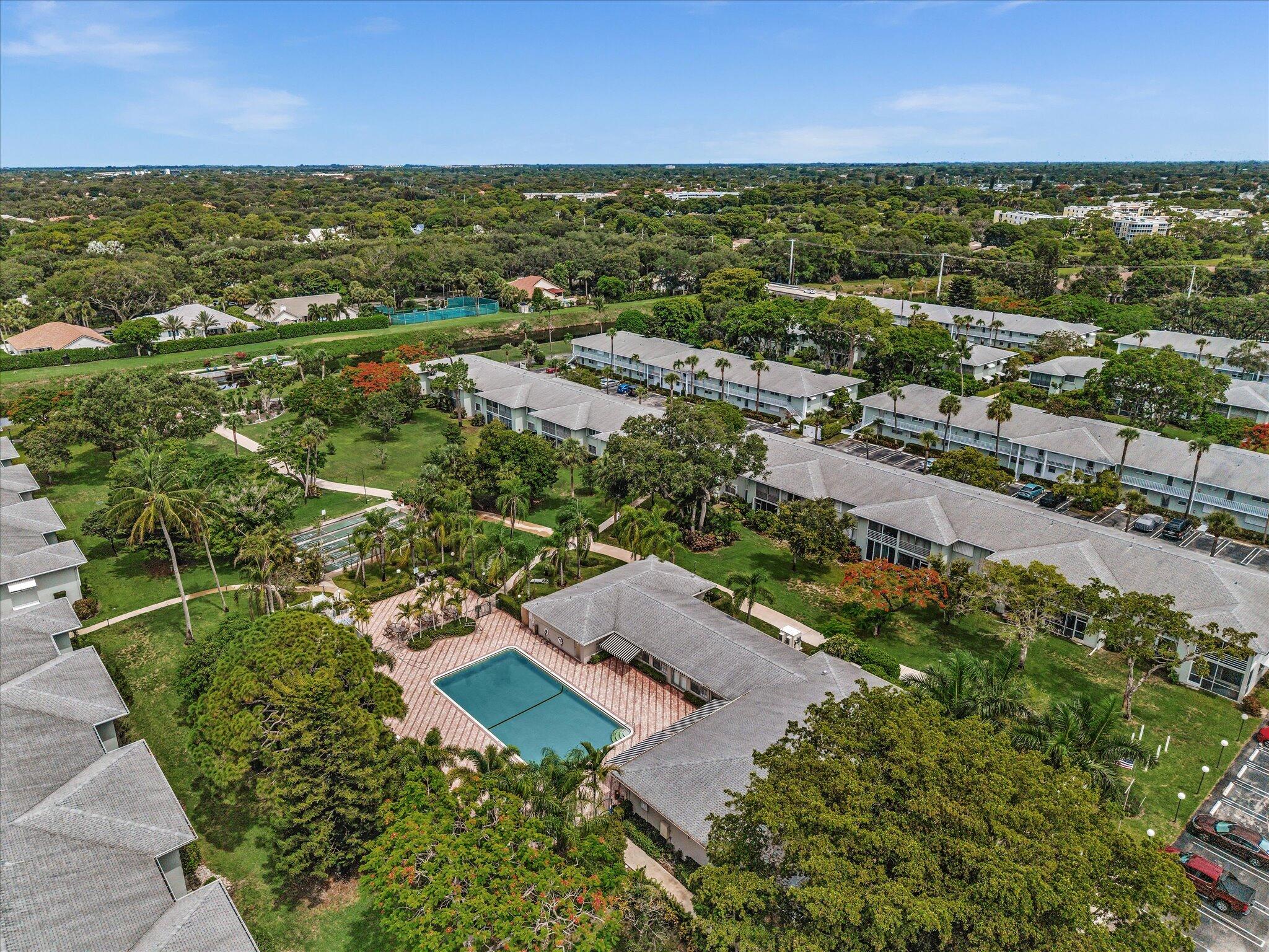2420 NW 22nd Avenue Apt 602