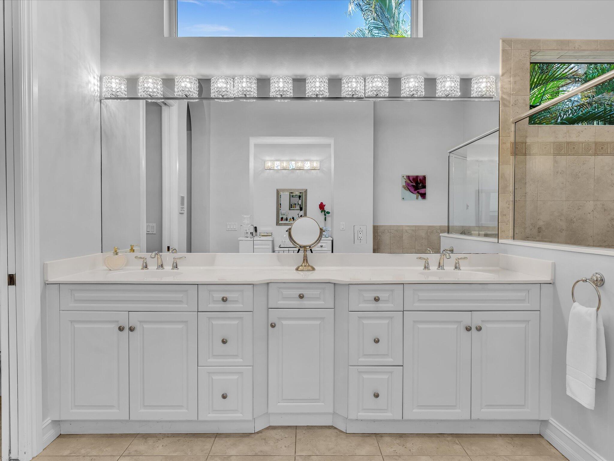 1286 RIVER REACH Drive