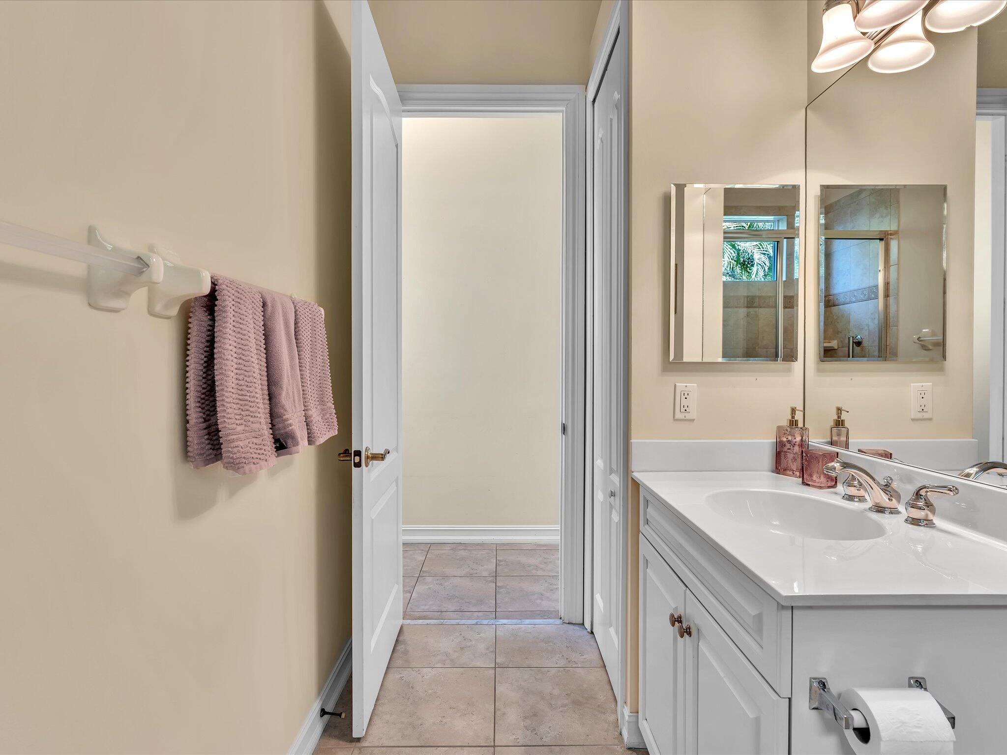 1286 RIVER REACH Drive