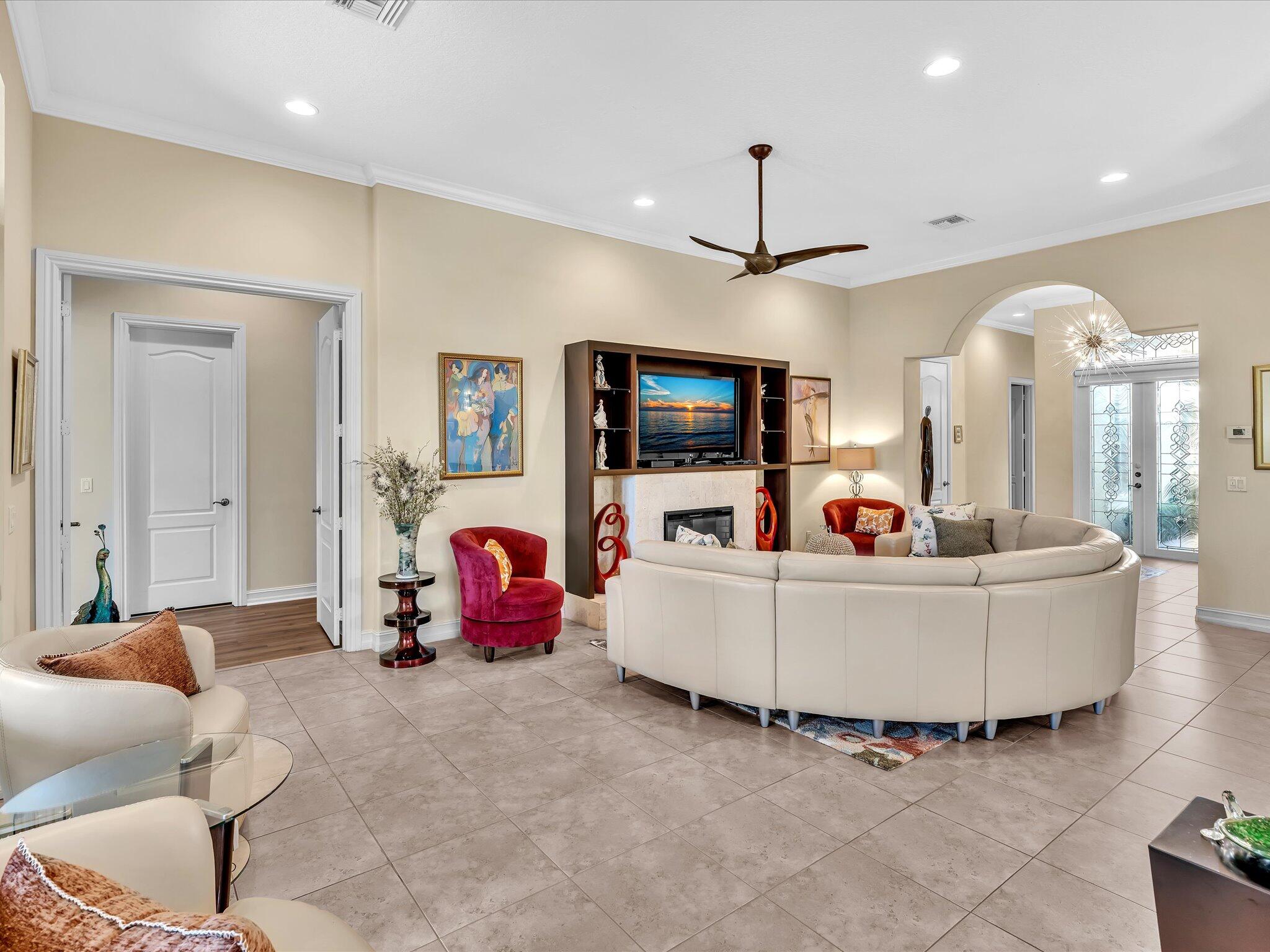 1286 RIVER REACH Drive