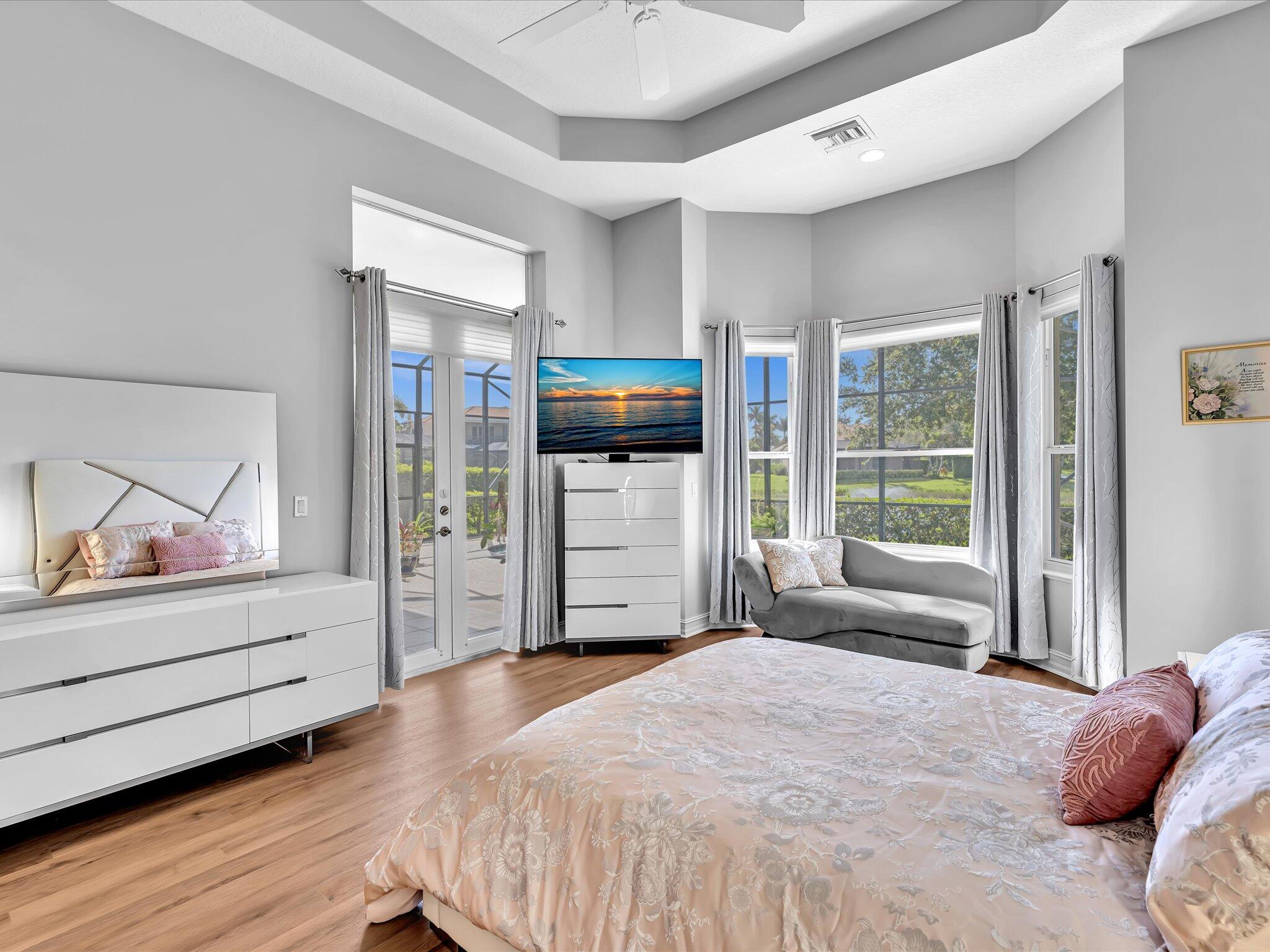 1286 RIVER REACH Drive