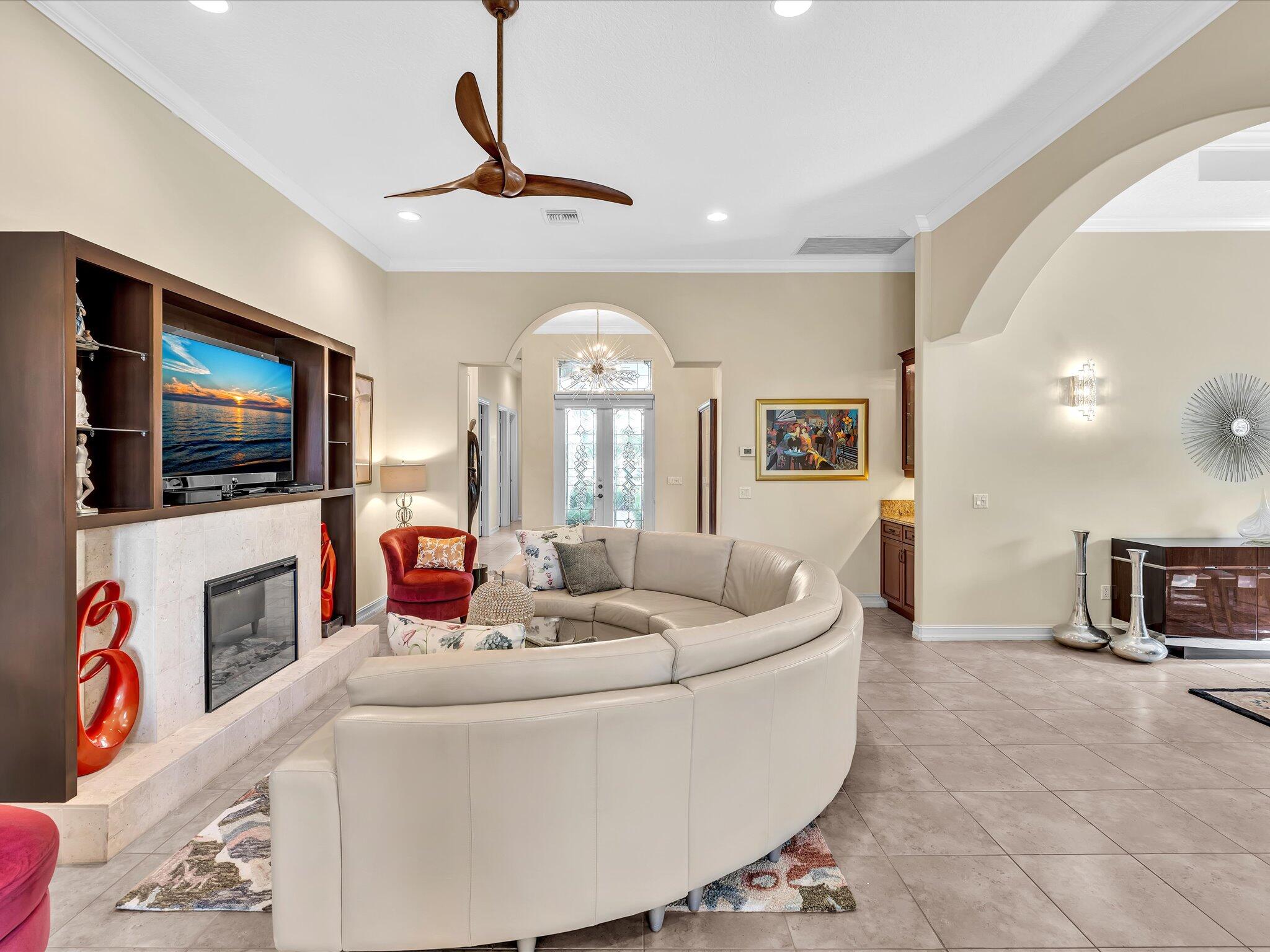 1286 RIVER REACH Drive