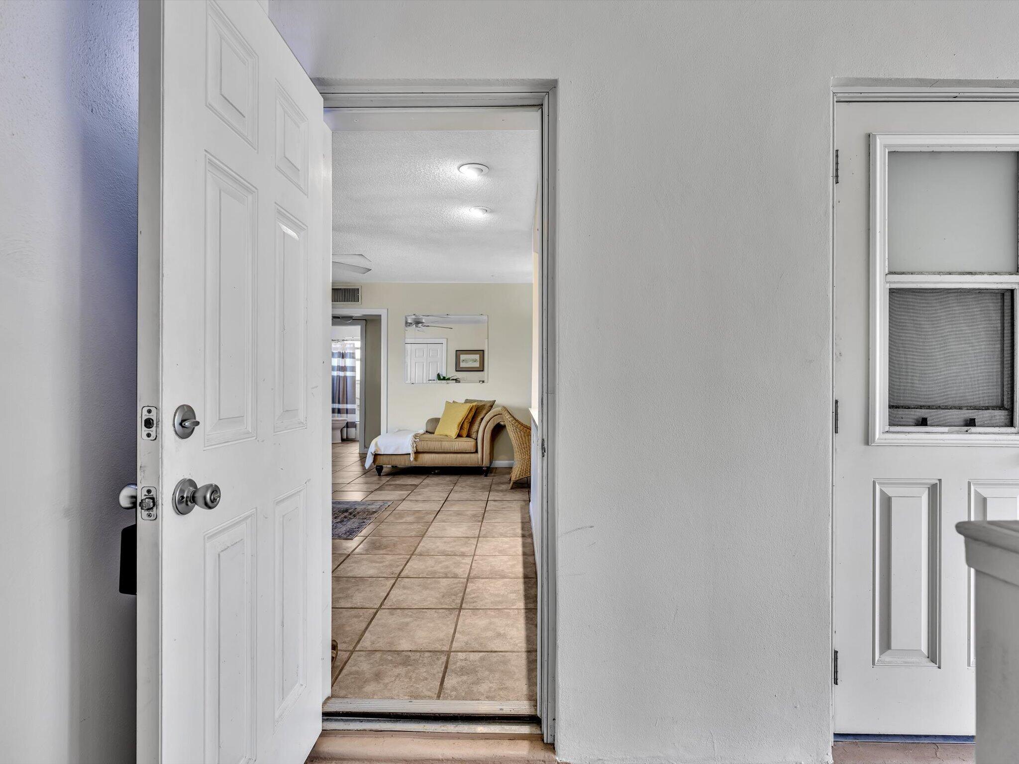 90 NE 19th Avenue