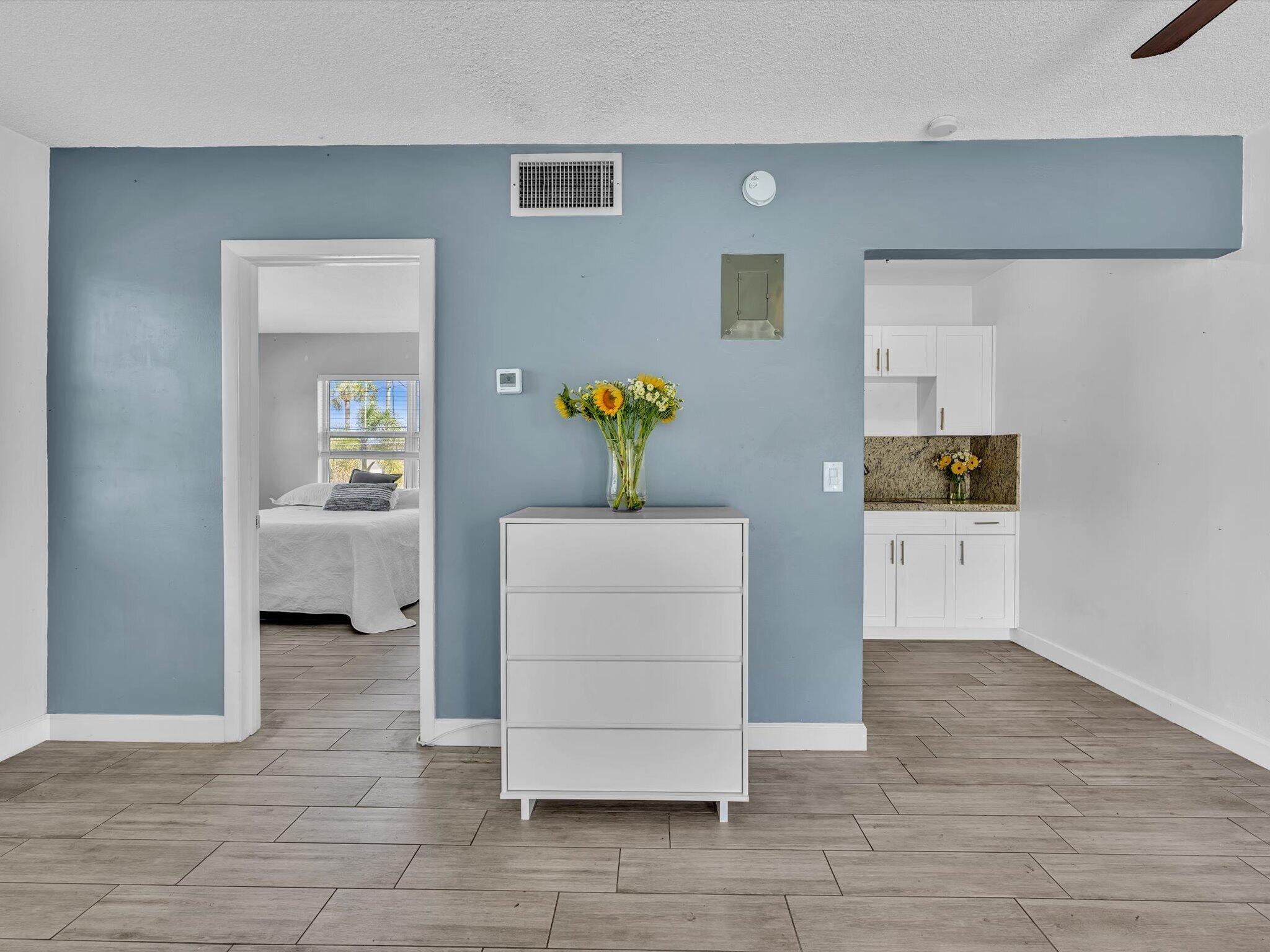 90 NE 19th Avenue 8
