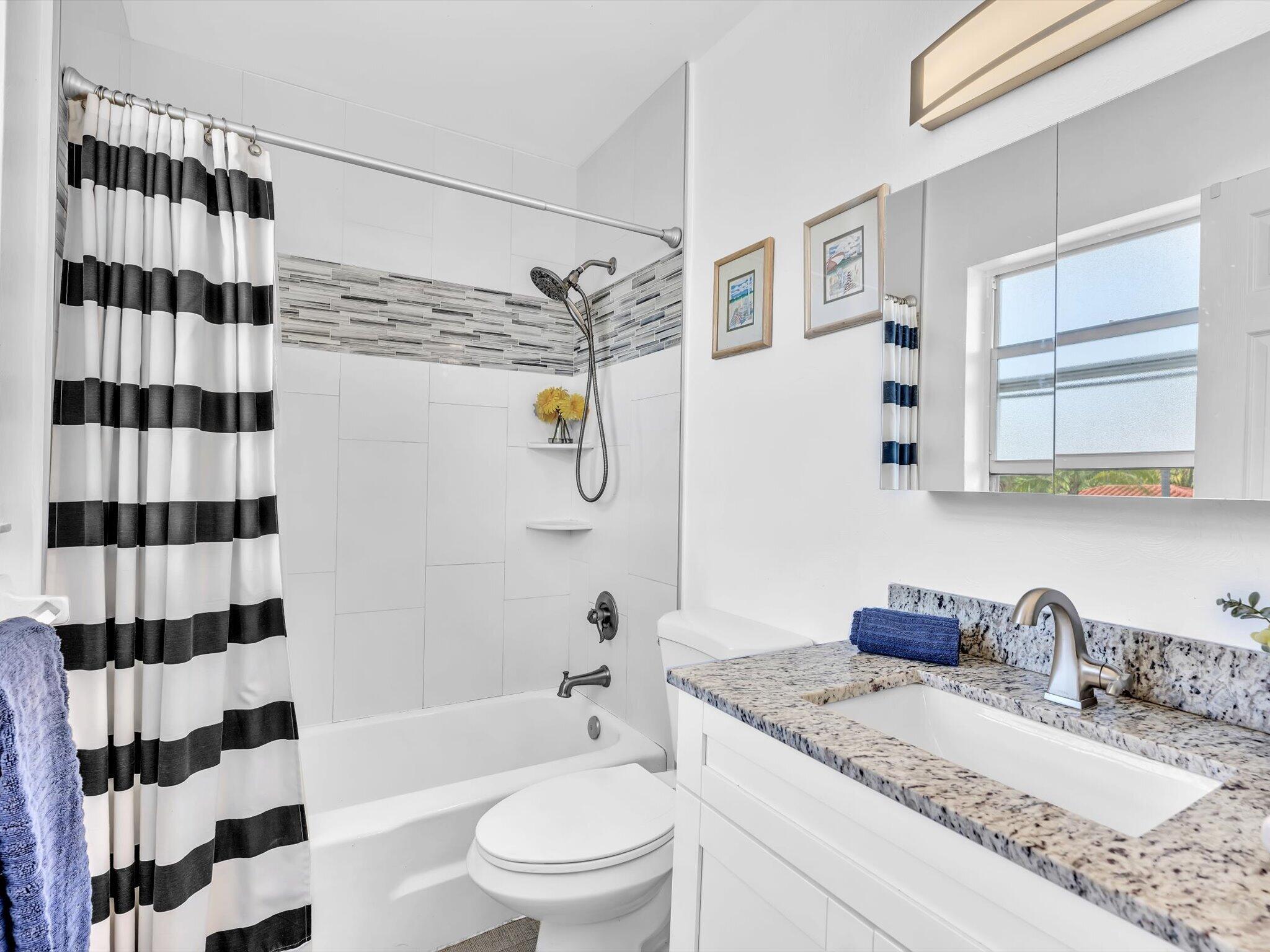 90 NE 19th Avenue 8
