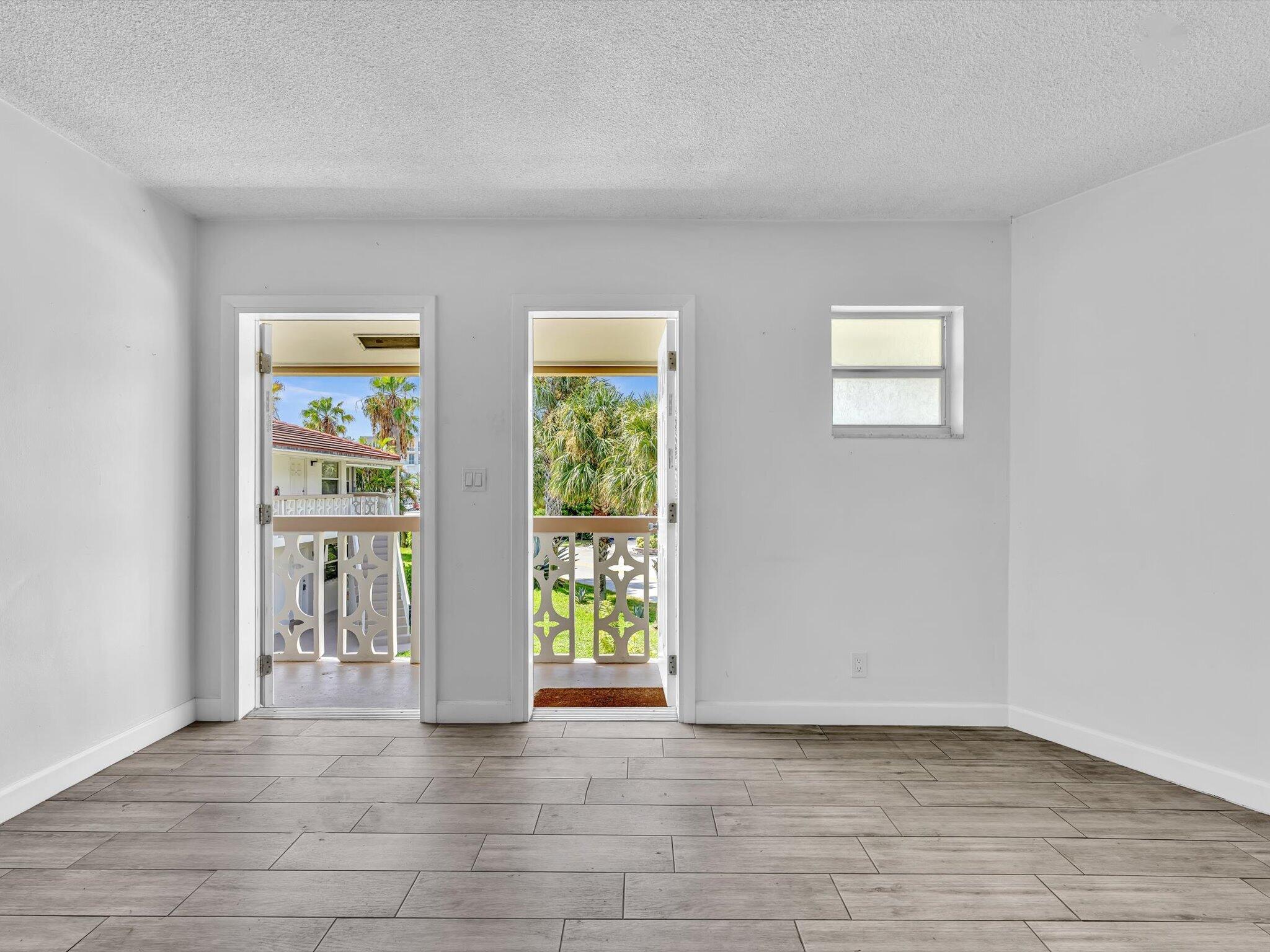 90 NE 19th Avenue 8