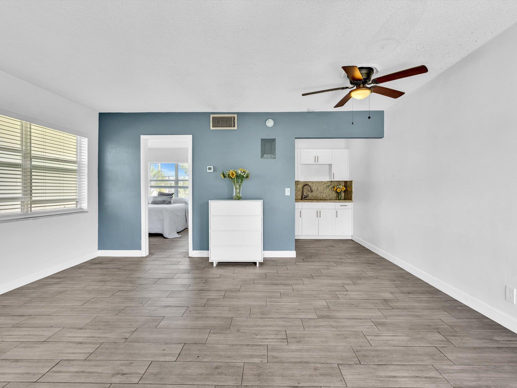 90 NE 19th Avenue 8