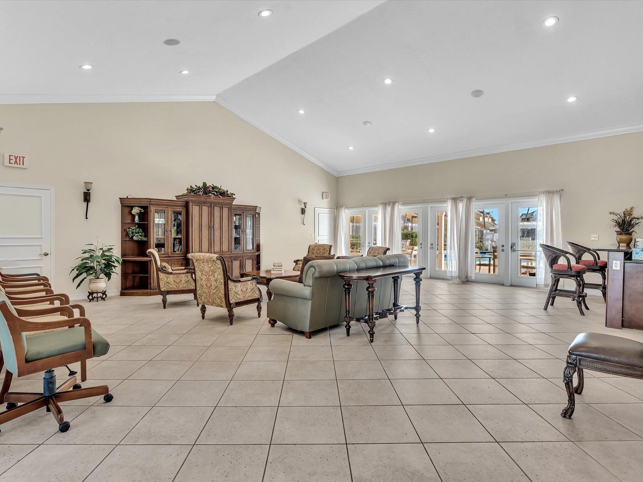 6284 LA COSTA Drive K