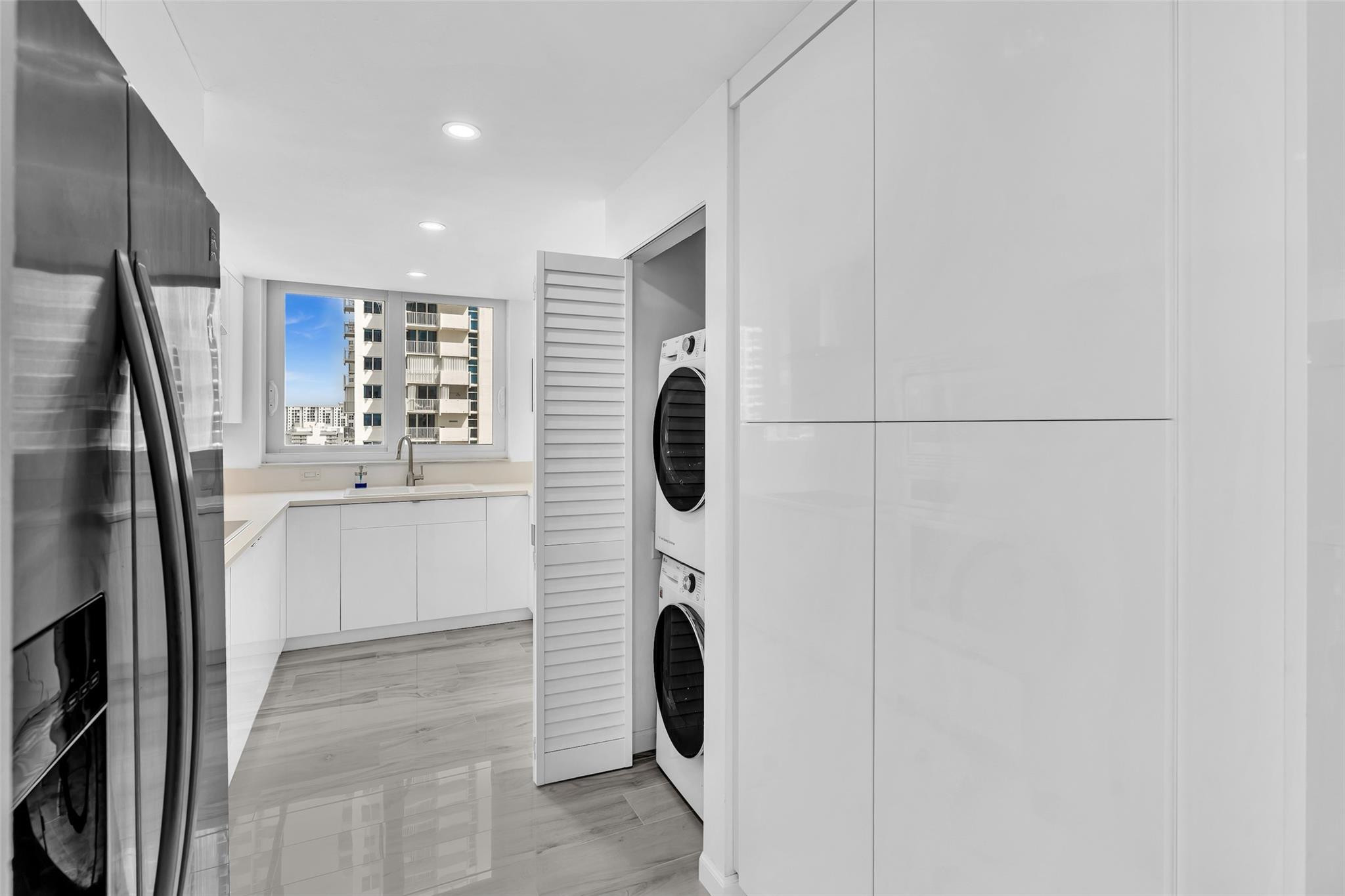 1370 S Ocean Boulevard 1205