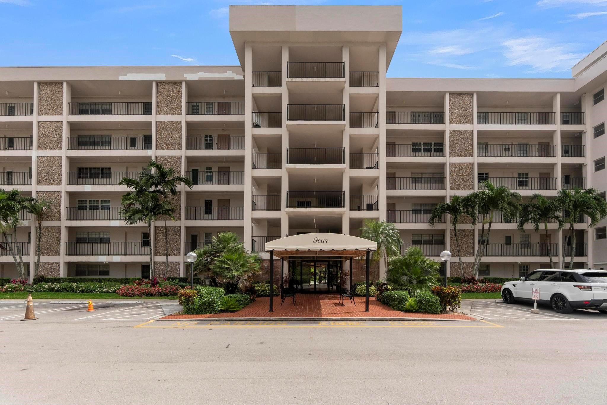 3000 N Palm Aire Drive 601