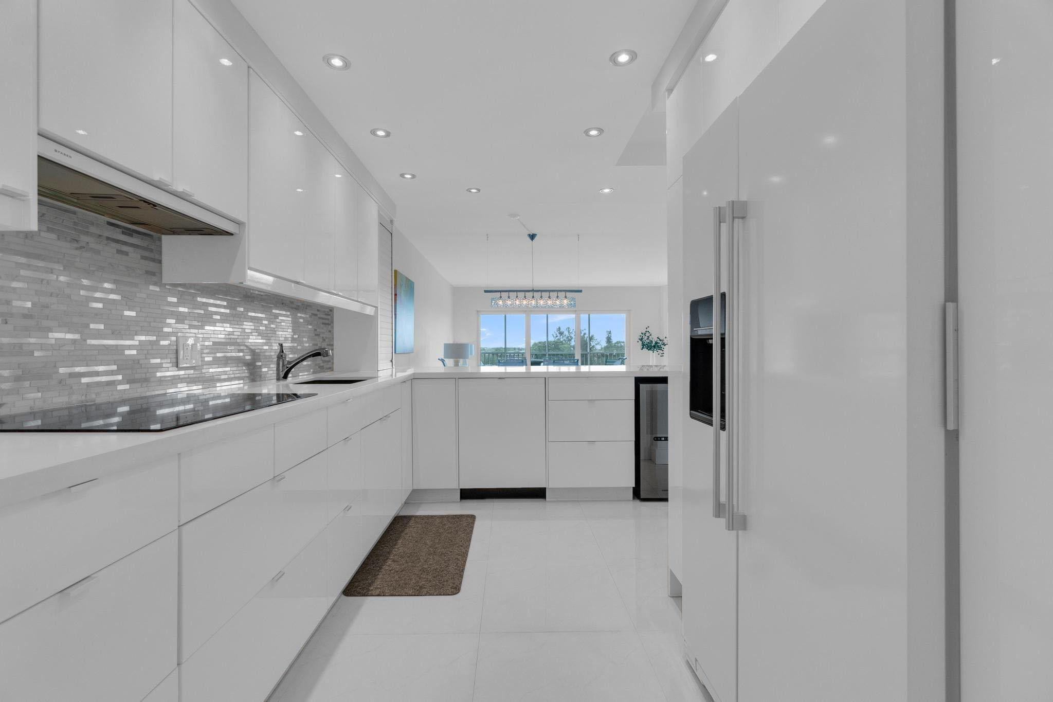 3000 N Palm Aire Drive 601