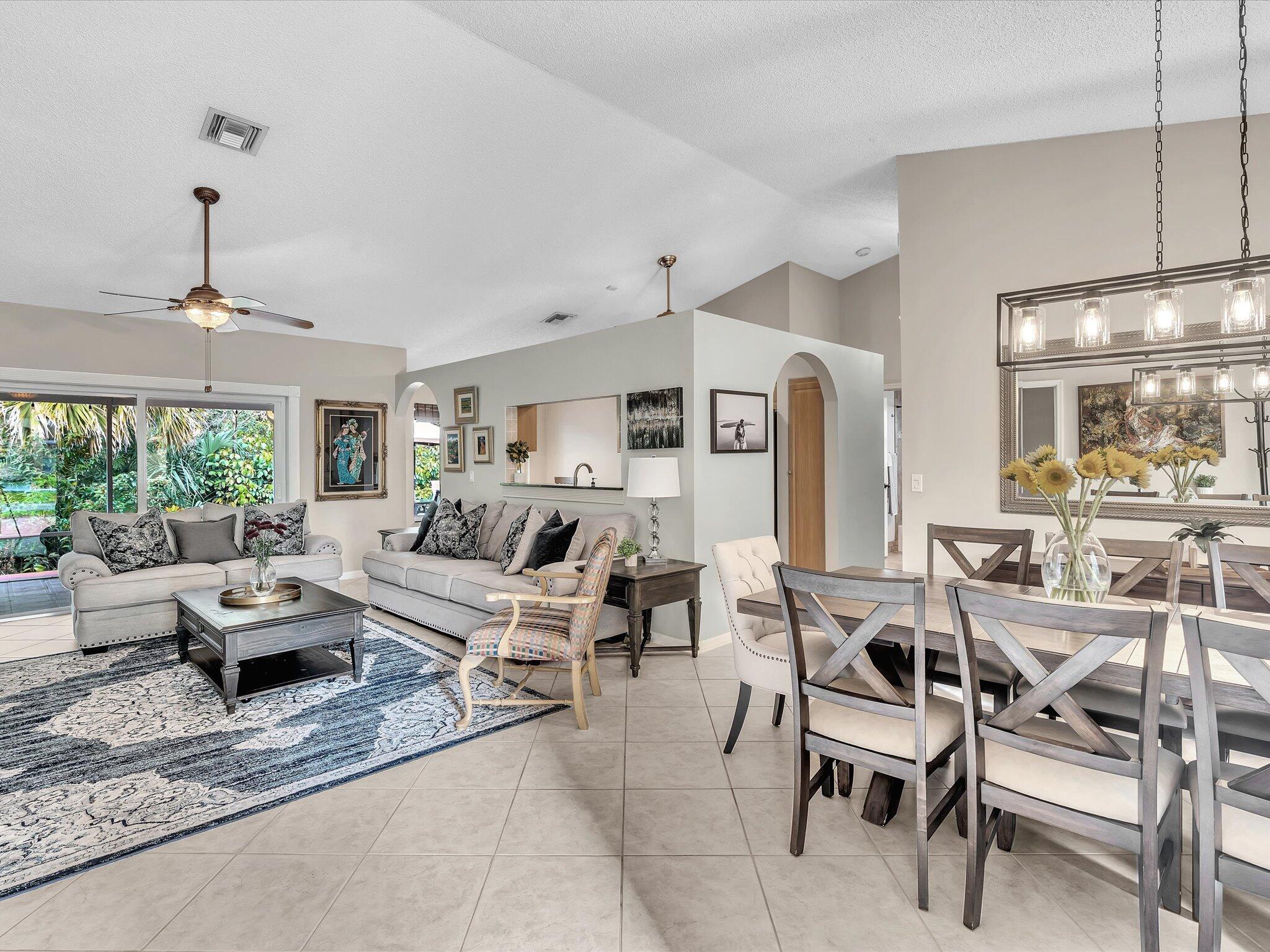 7331 NW 44th Lane