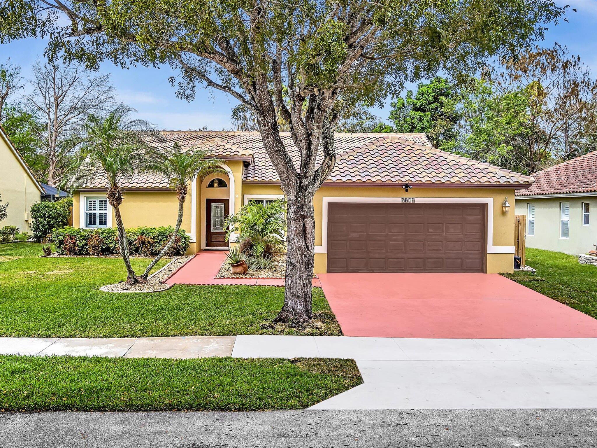 7331 NW 44th Lane