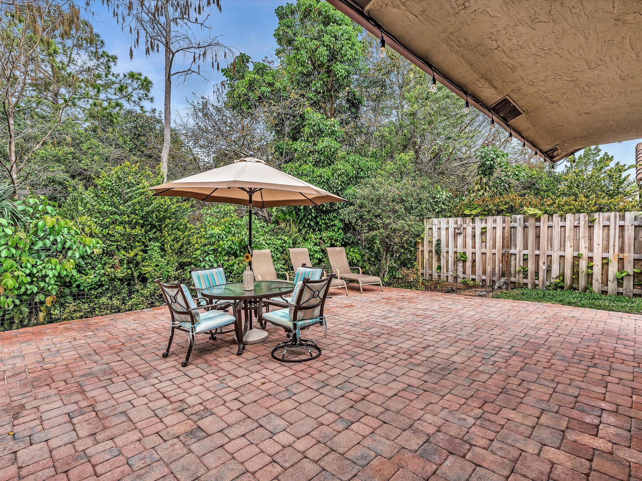 7331 NW 44th Lane