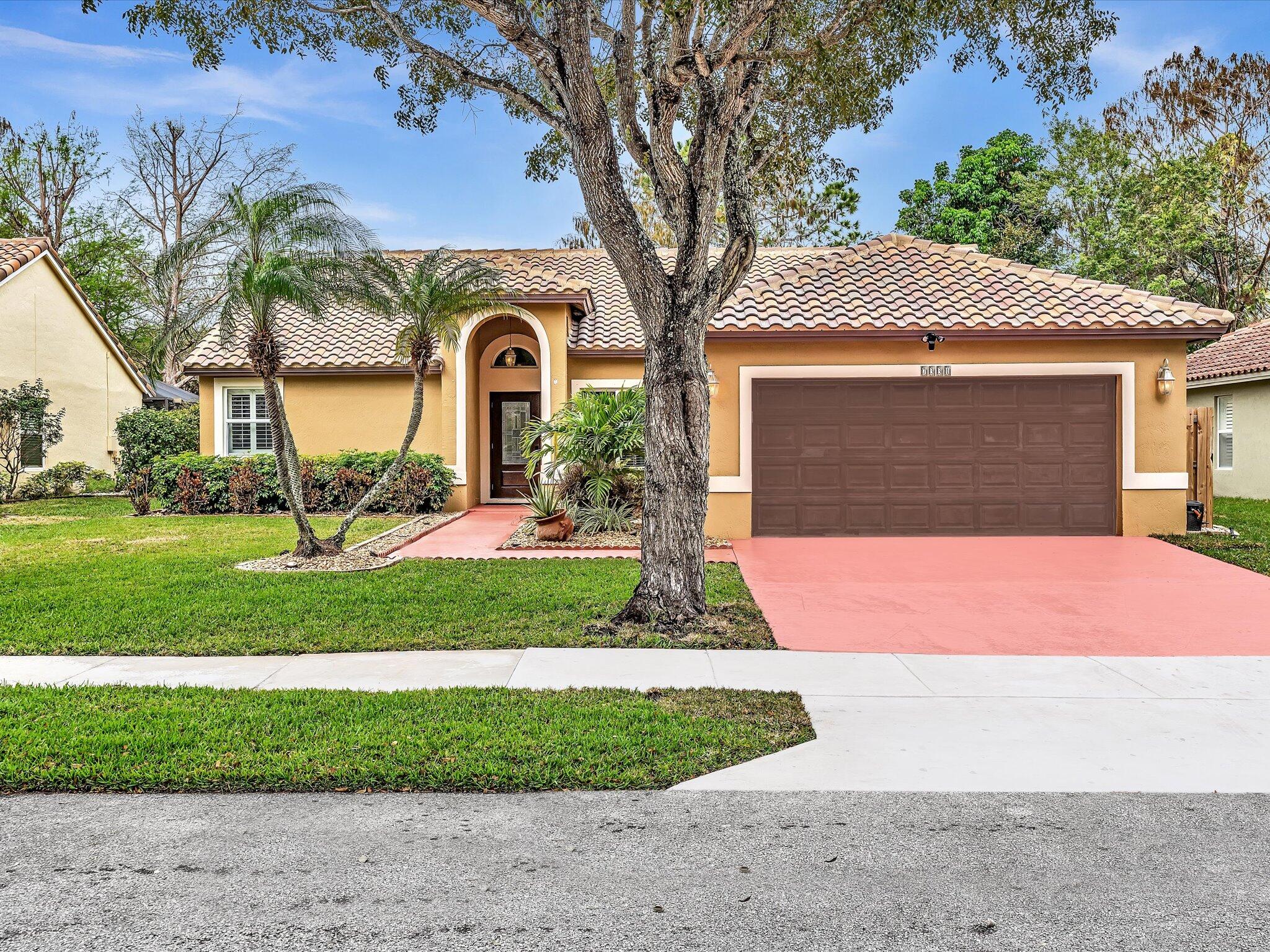7331 NW 44th Lane