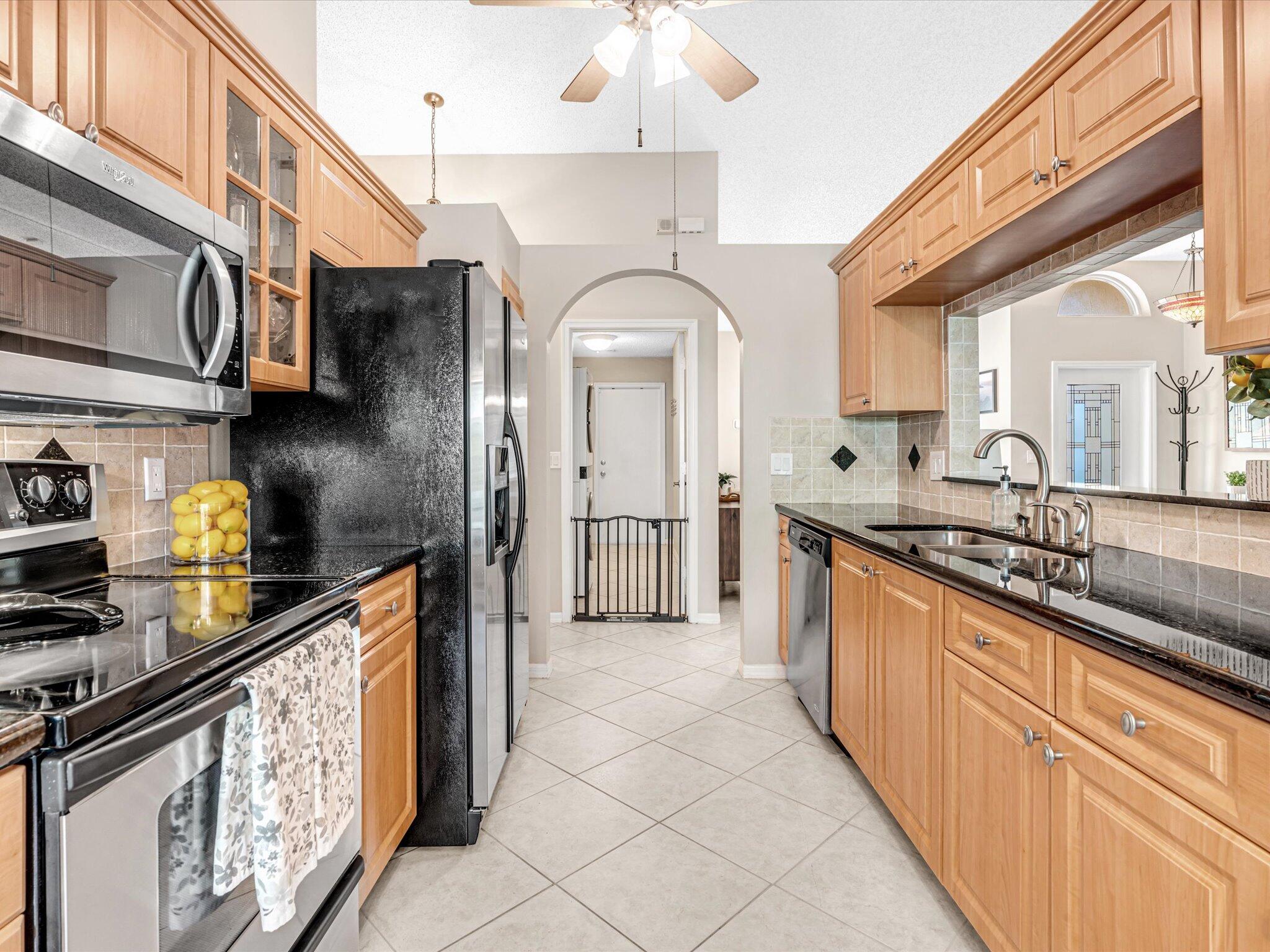 7331 NW 44th Lane