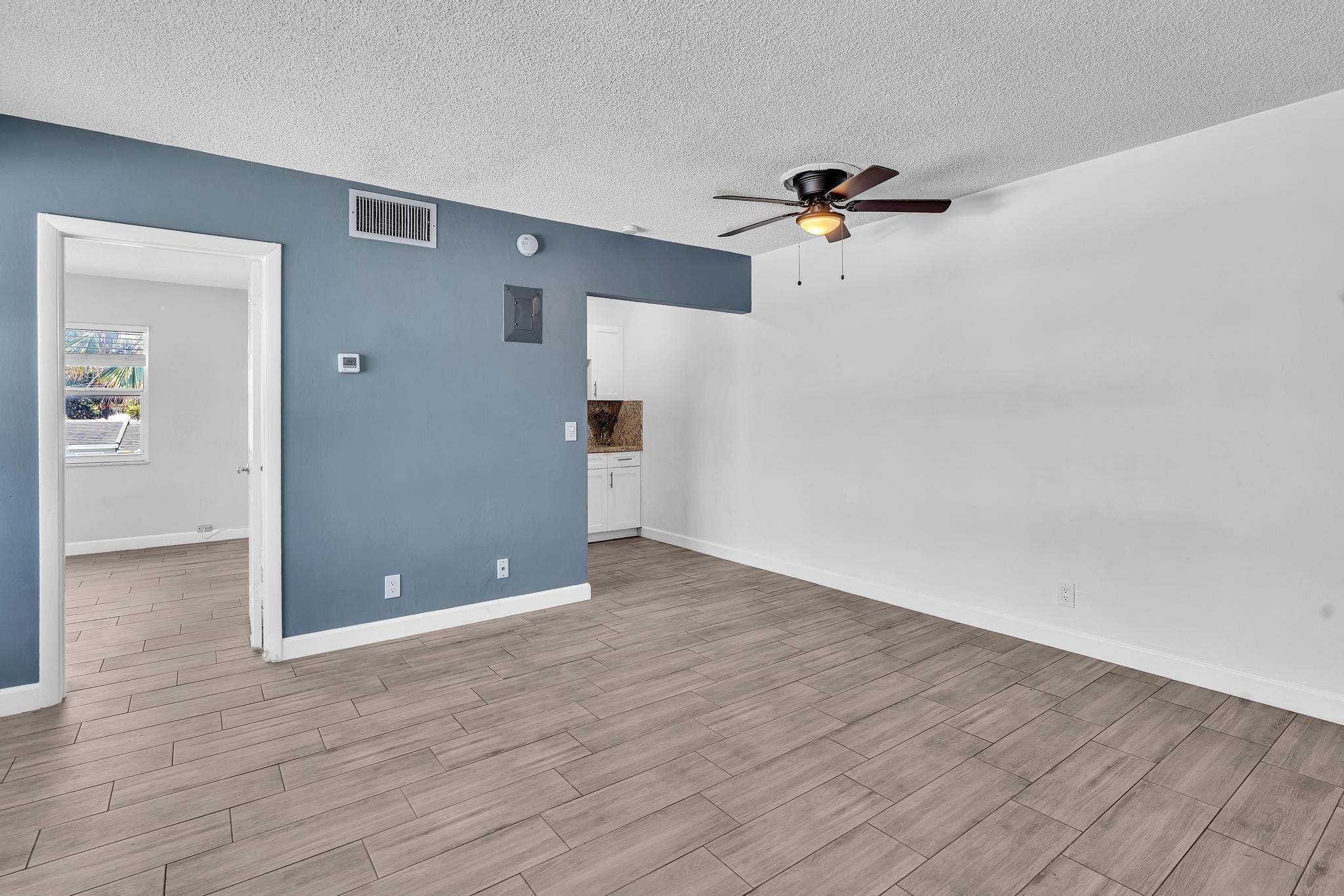 90 NE 19th Avenue 8