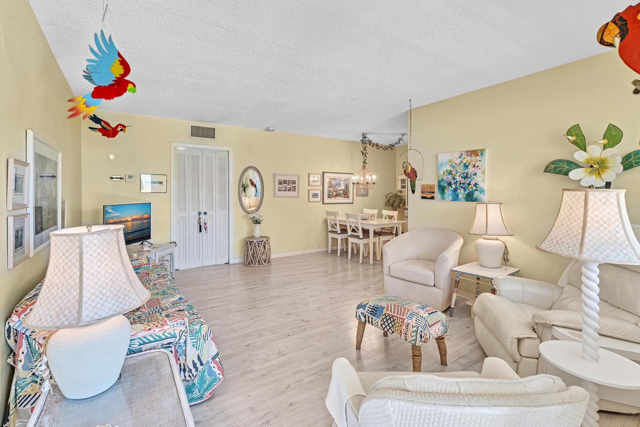 90 NE 19th Avenue 12