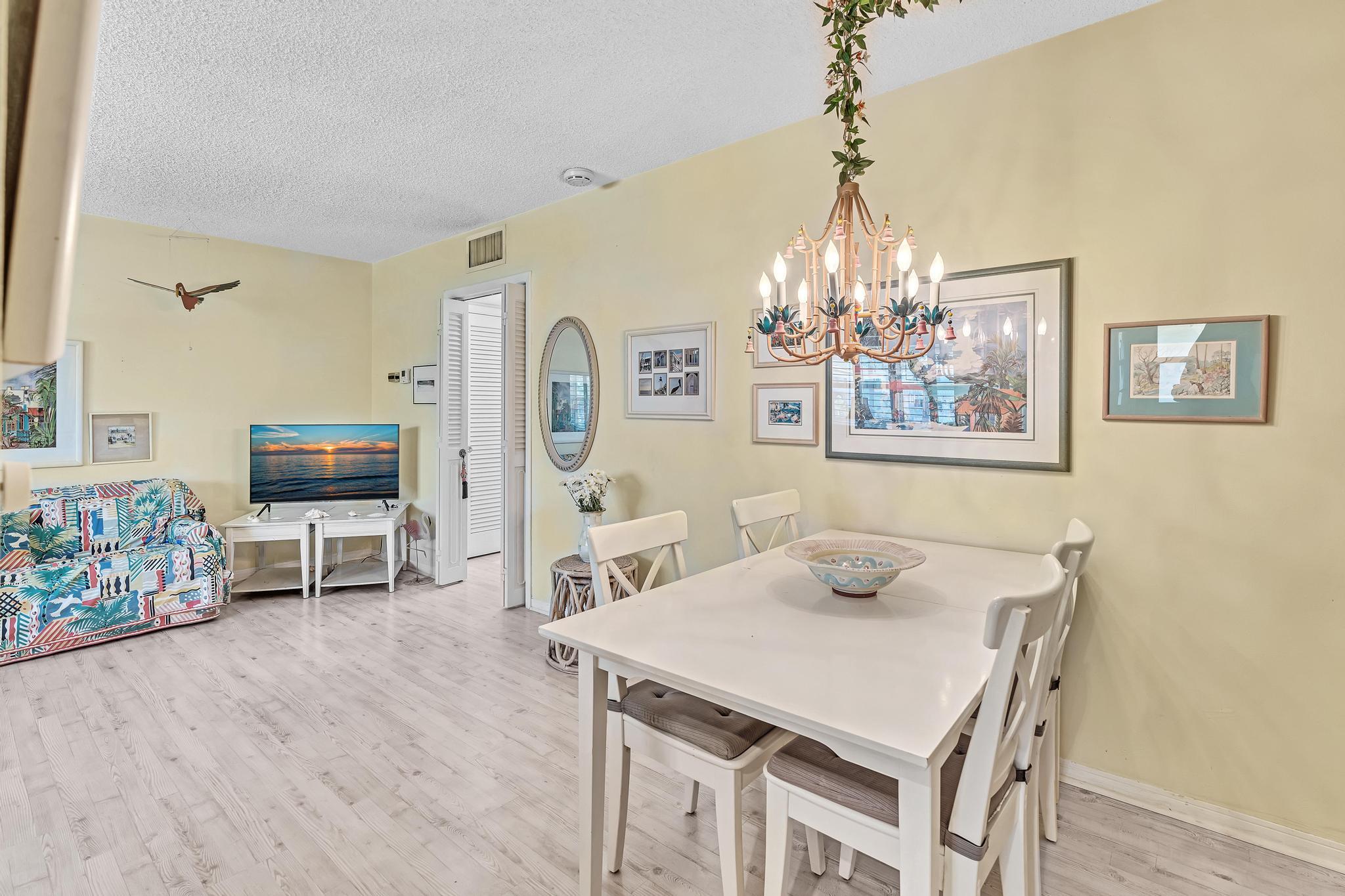 90 NE 19th Avenue 12