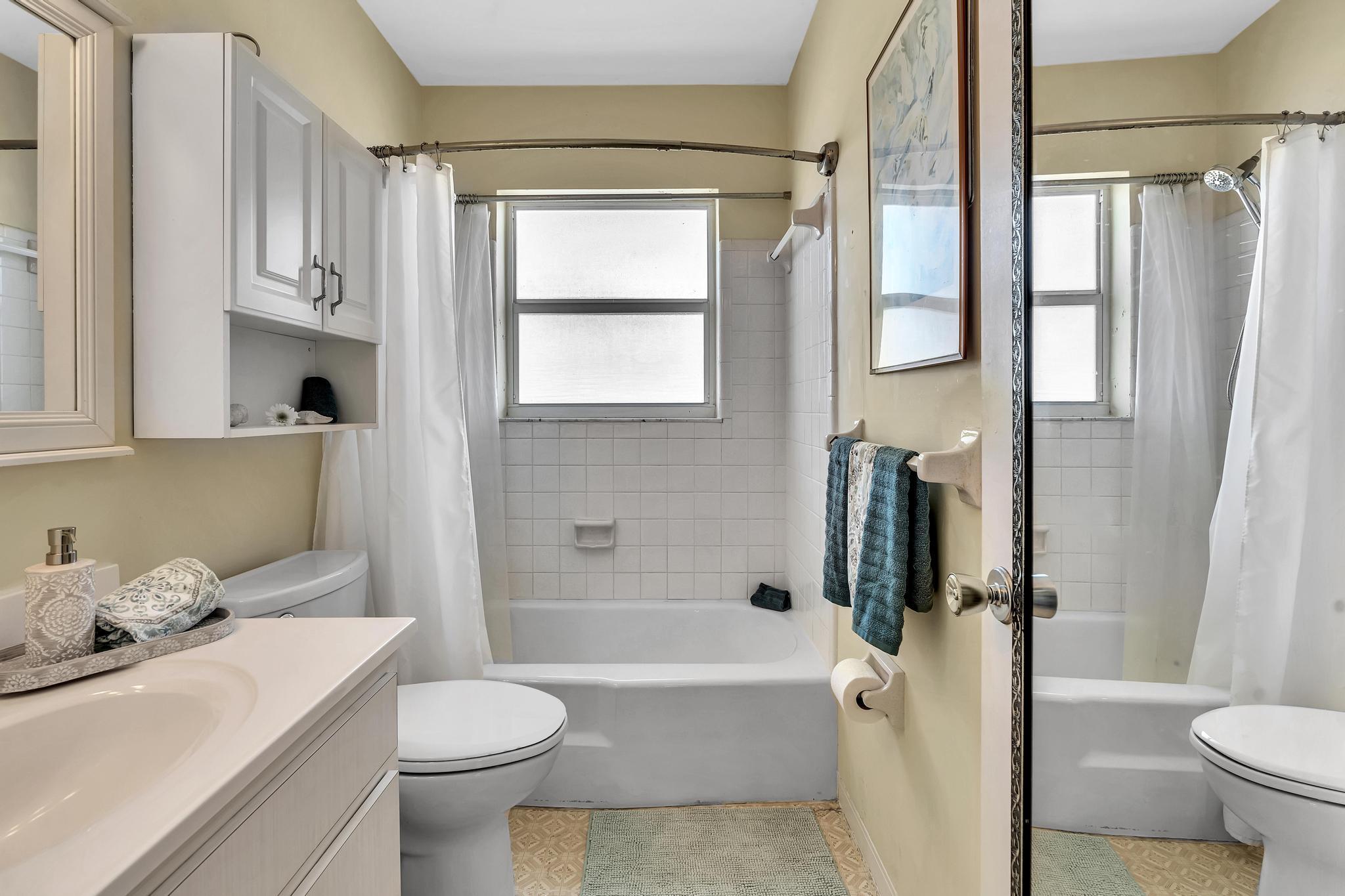 90 NE 19th Avenue 12