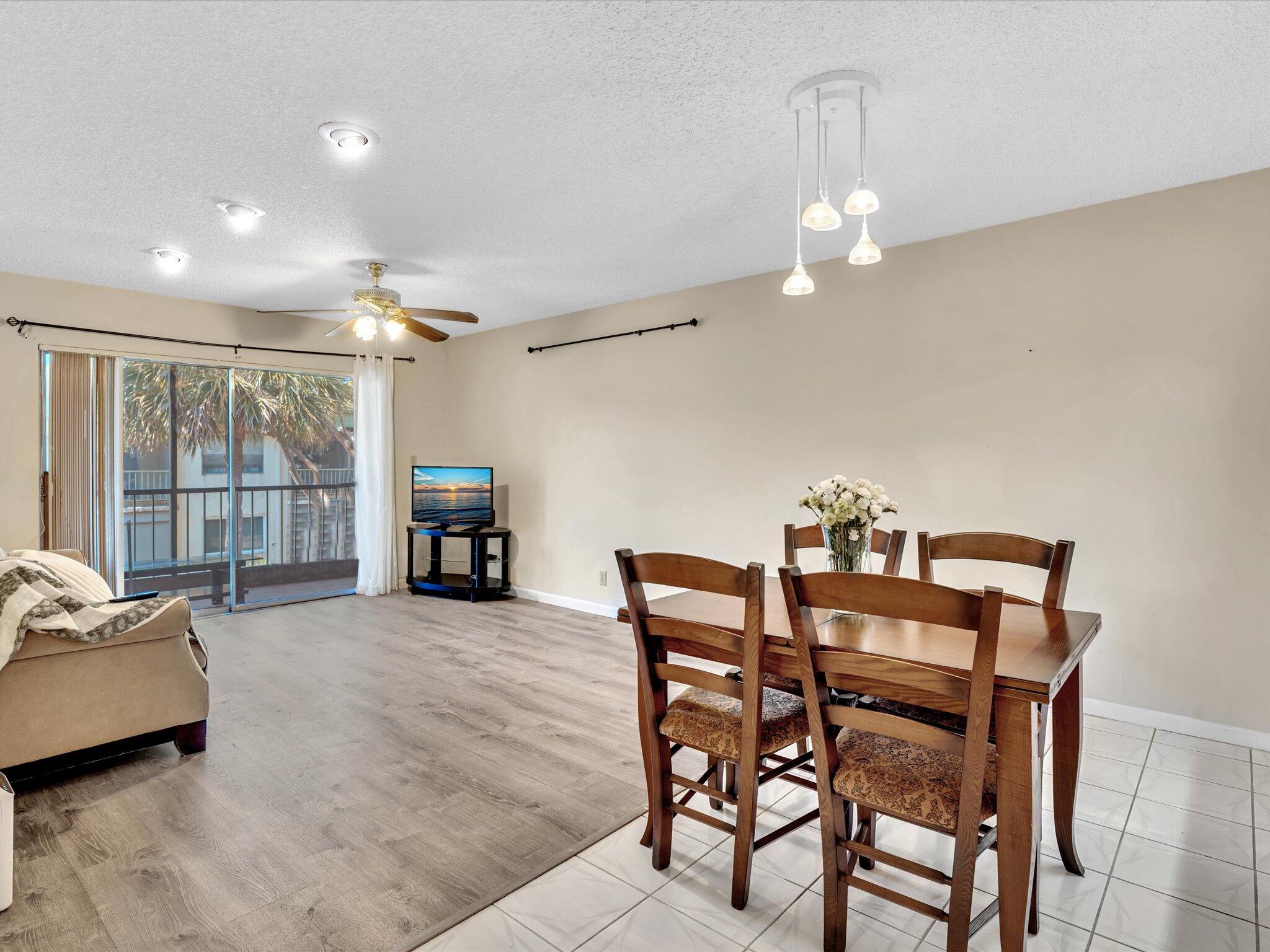 4156 NW 90th Avenue 204