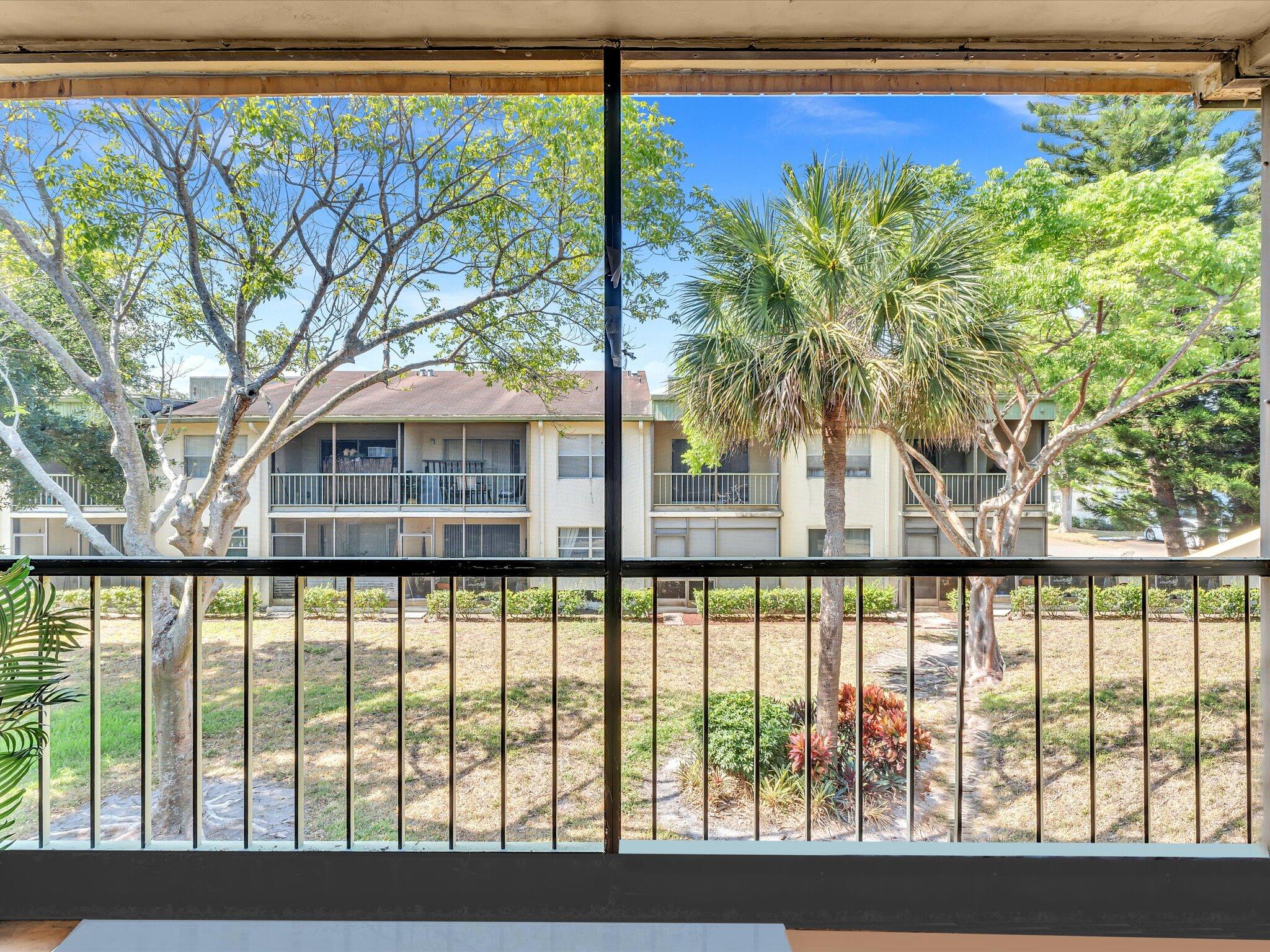 4156 NW 90th Avenue 204