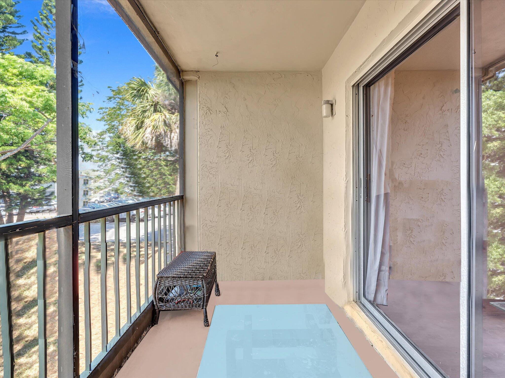 4156 NW 90th Avenue 204
