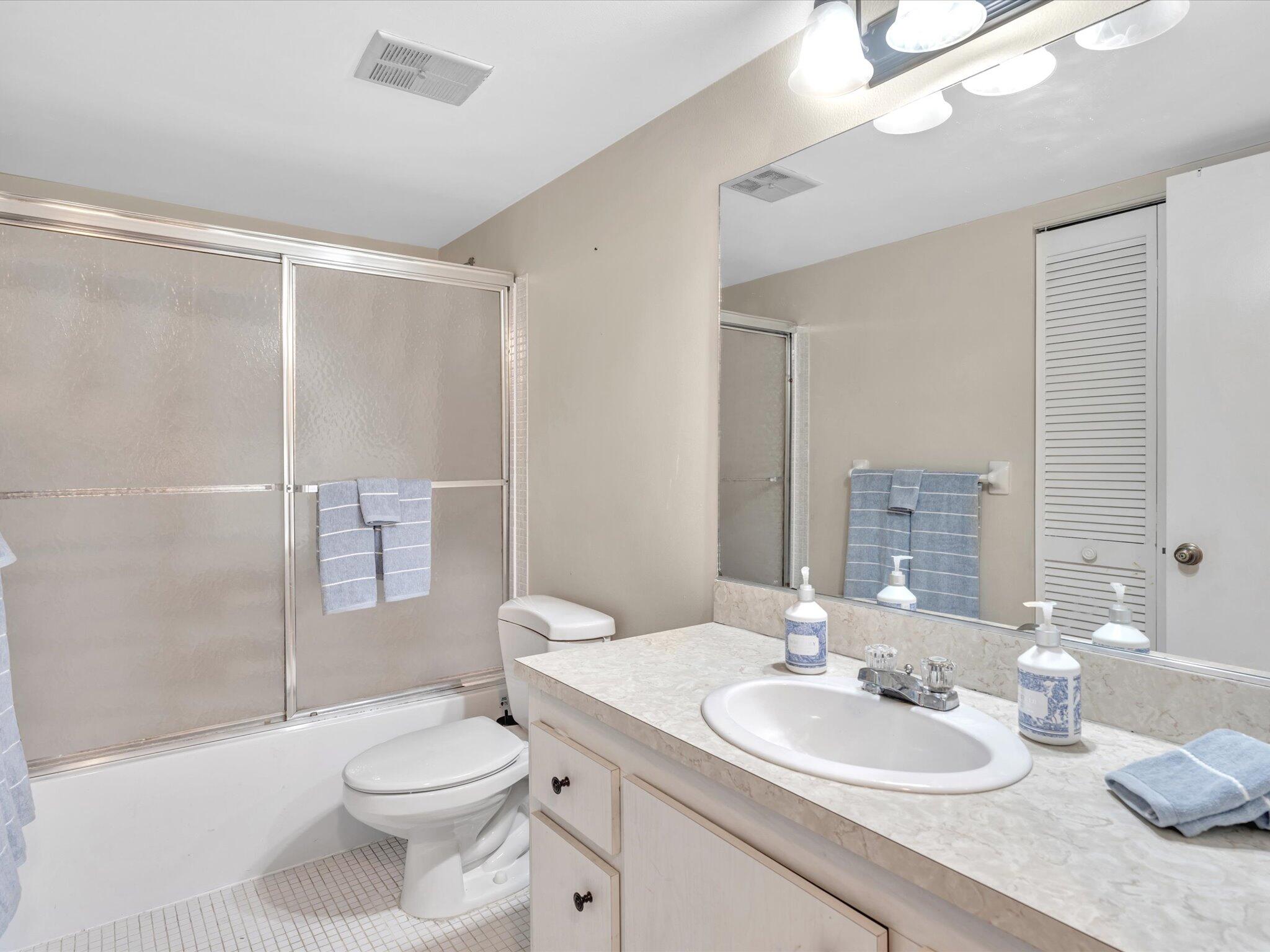 4156 NW 90th Avenue 204