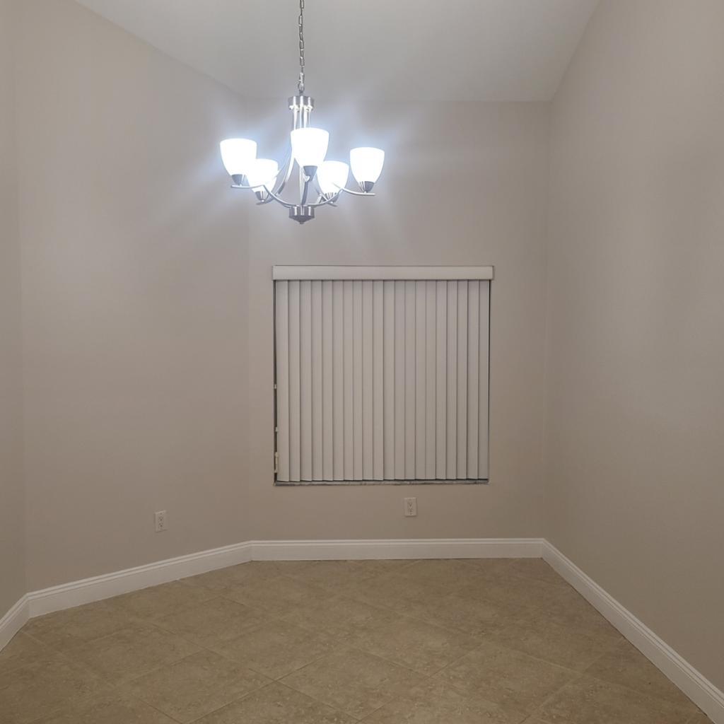 728 St Albans Dr Drive