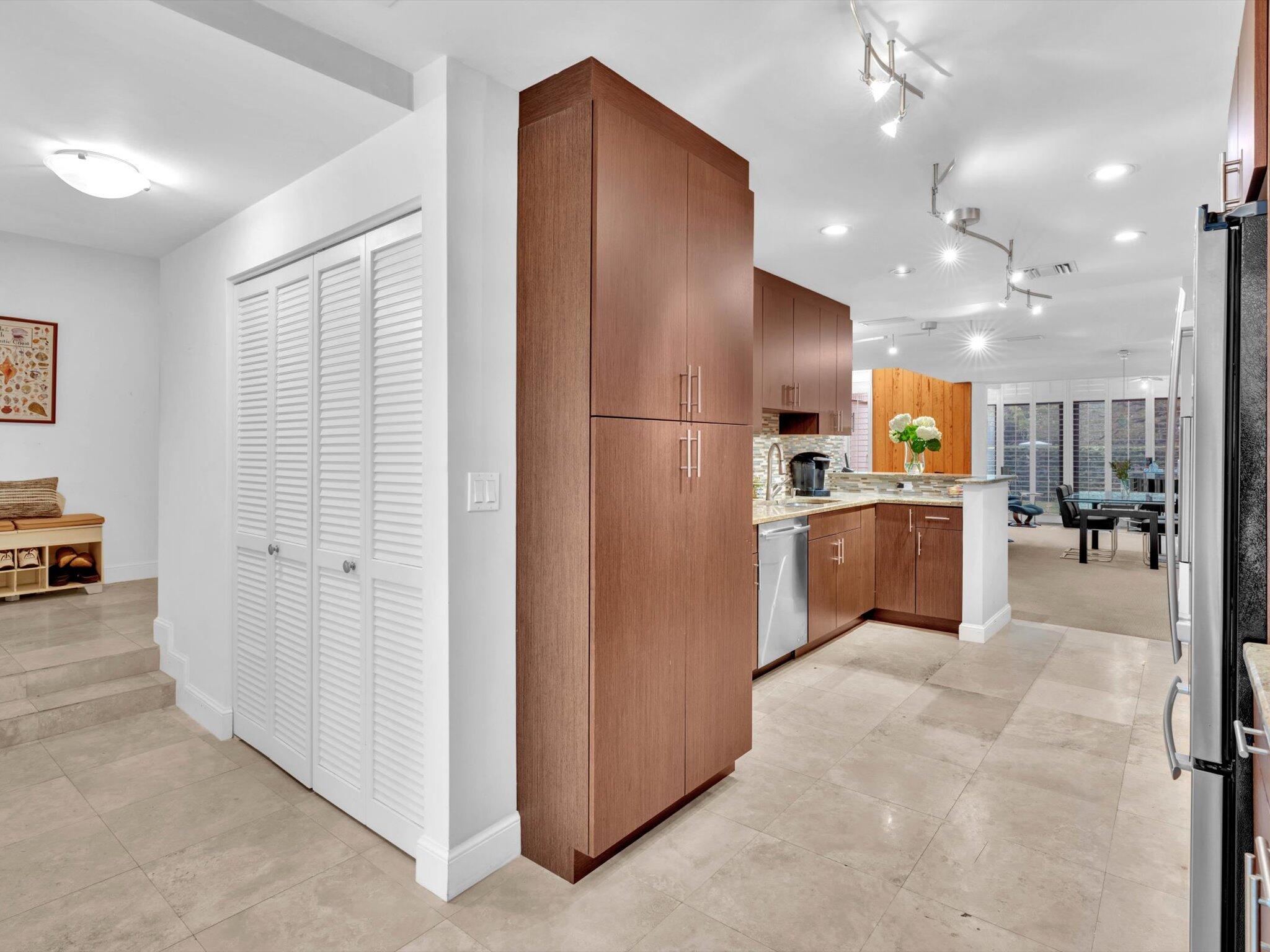 3908 S Ocean Boulevard T-5