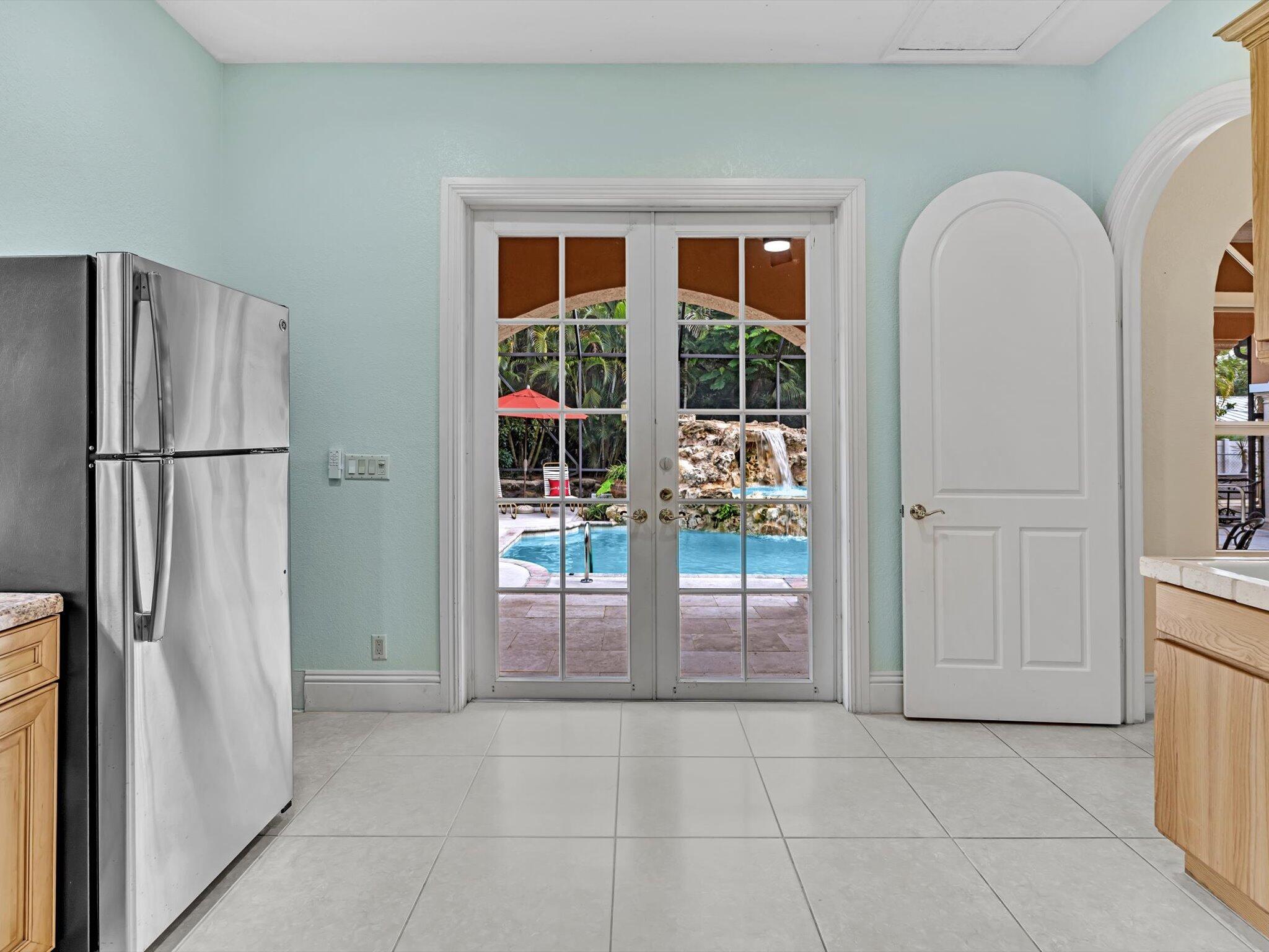1107 Periwinkle Lane
