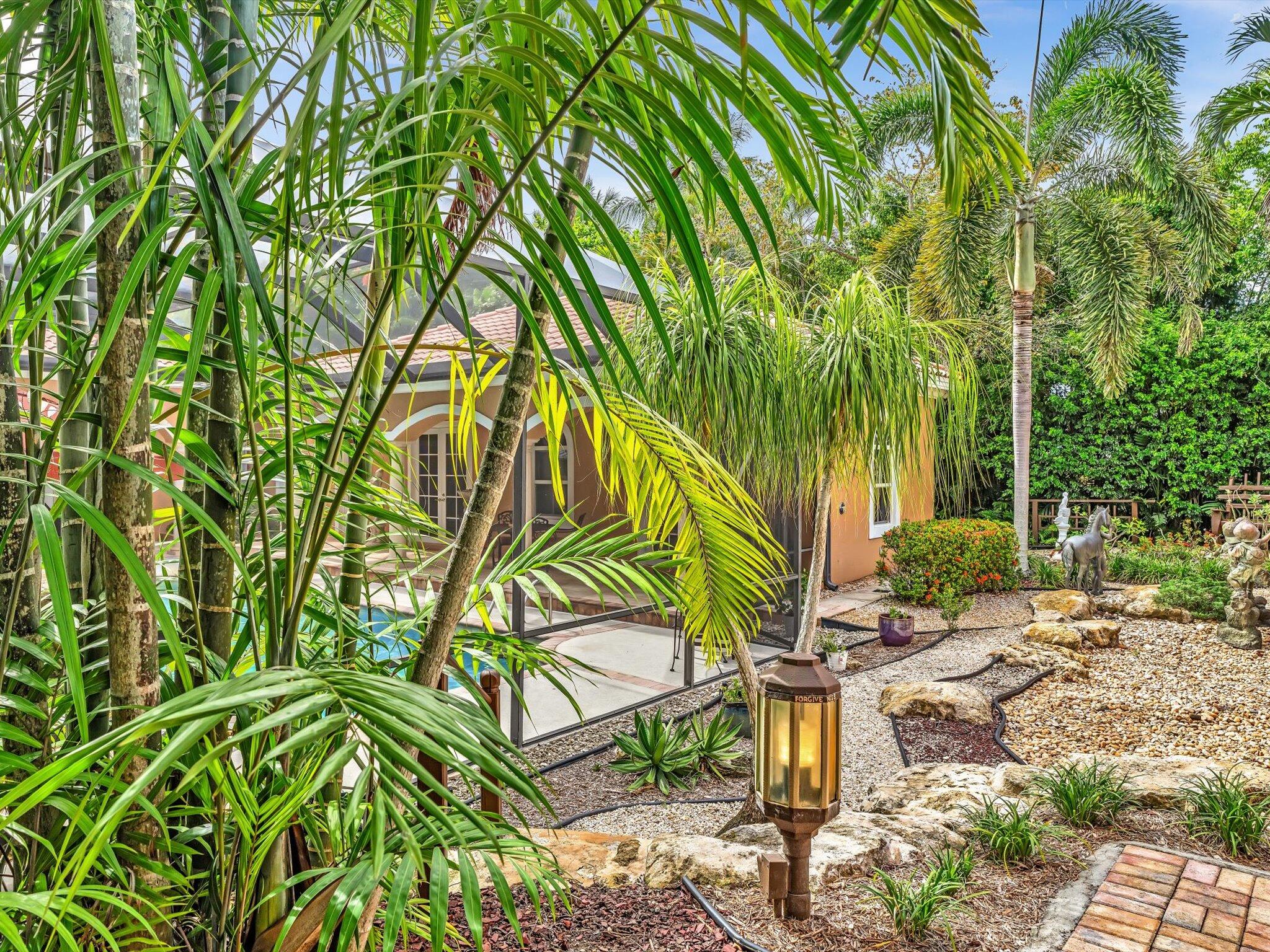 1107 Periwinkle Lane