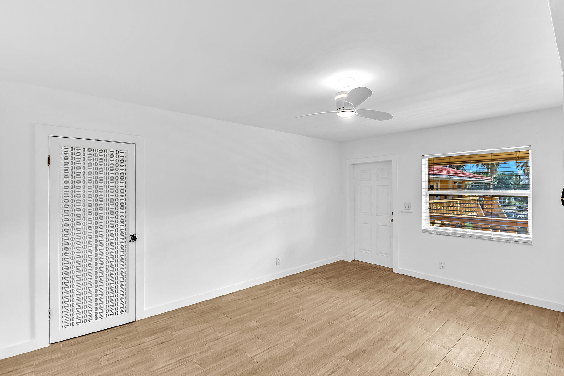 90 NE 19th Avenue 9