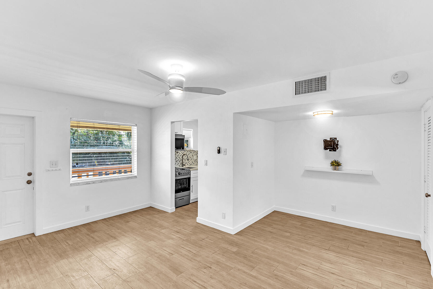90 NE 19th Avenue 9