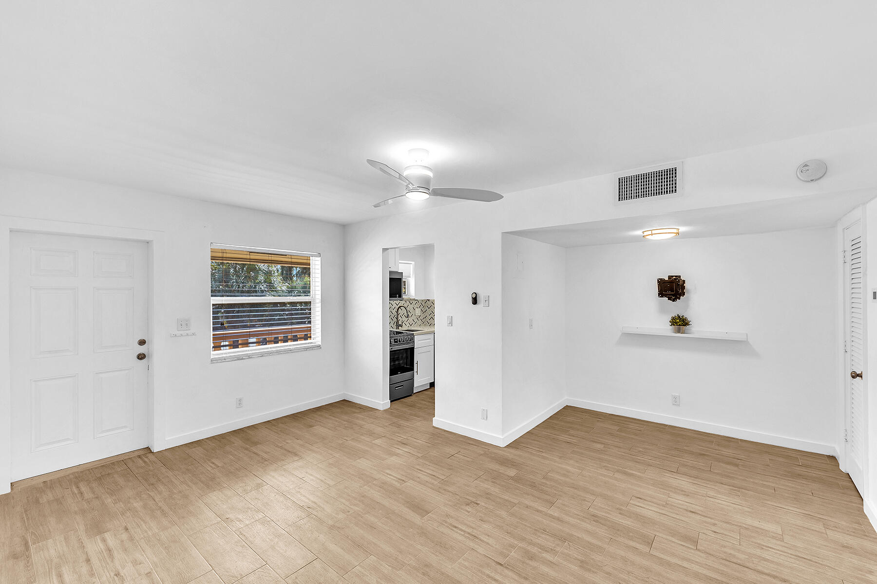 90 NE 19th Avenue 9