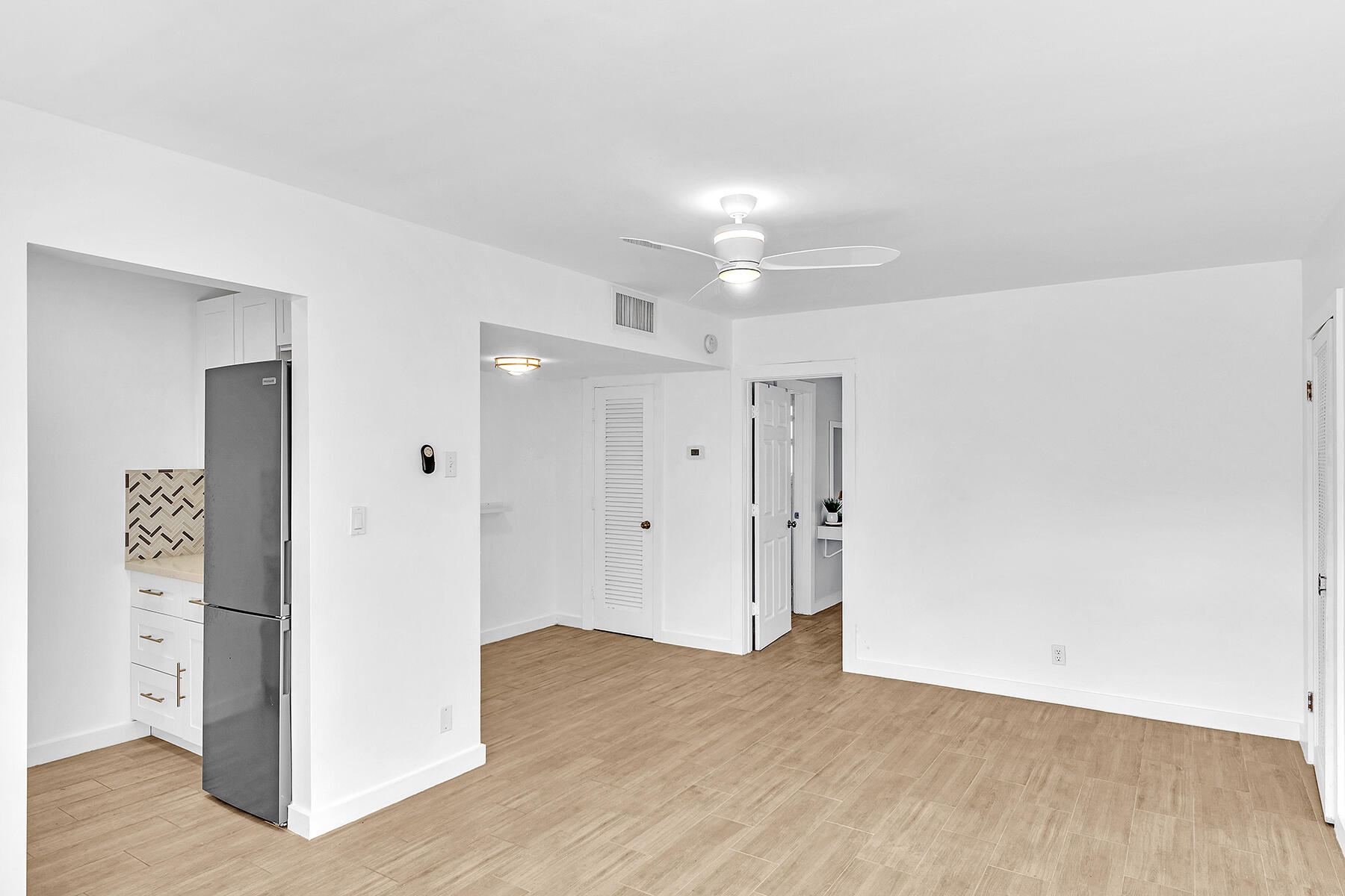 90 NE 19th Avenue 9