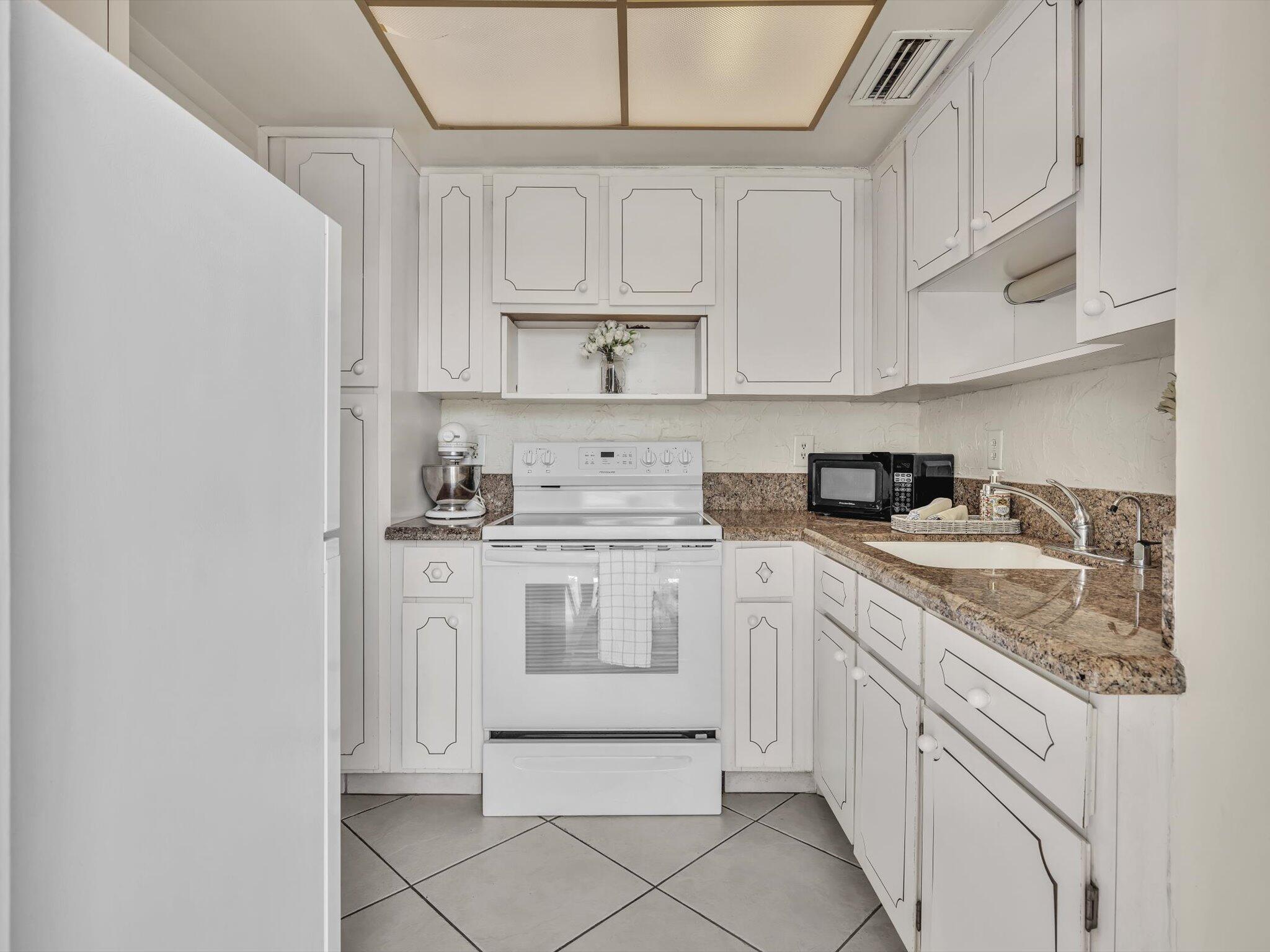 300 NE 20th Street 6040