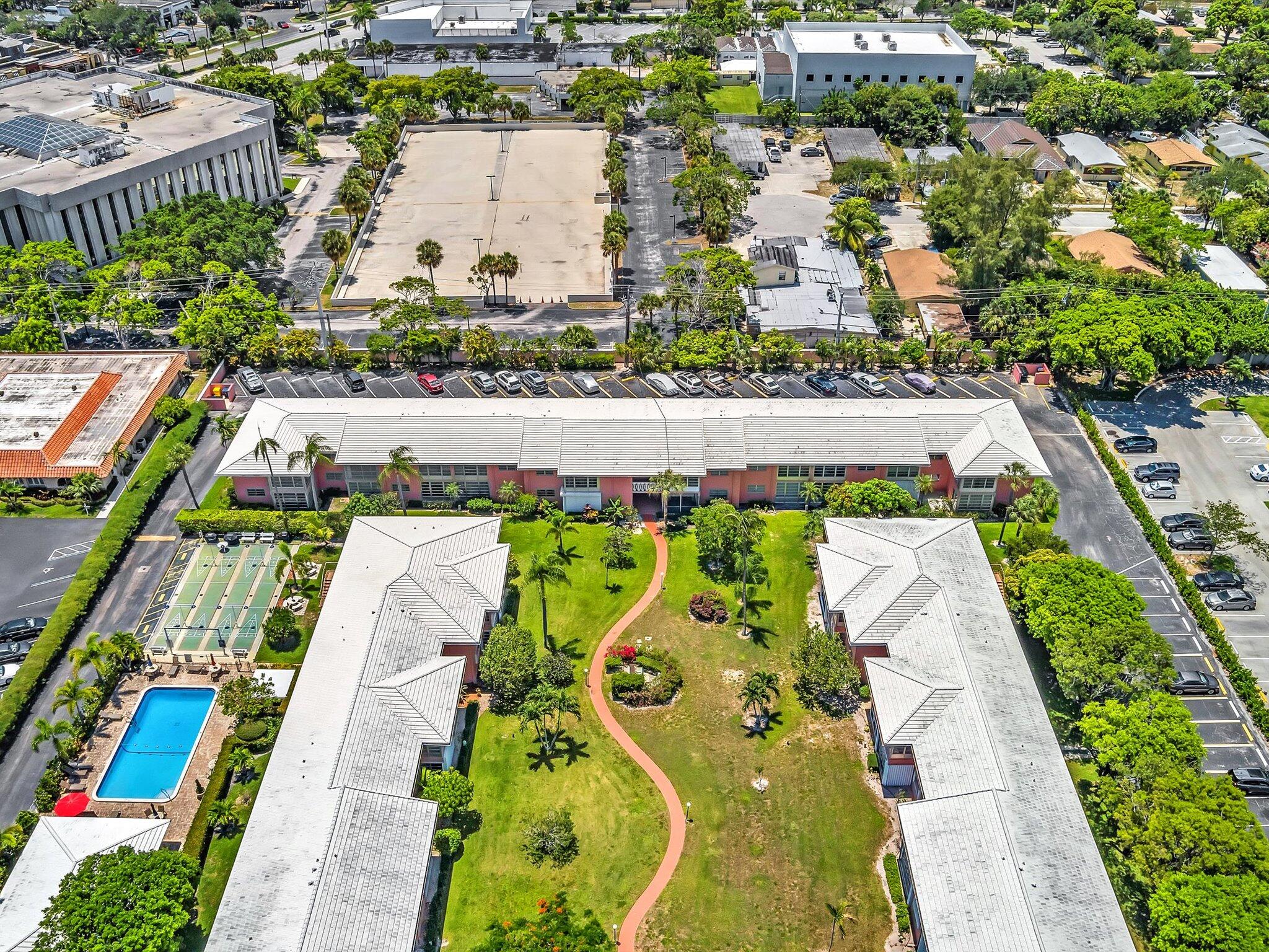 300 NE 20th Street 6040