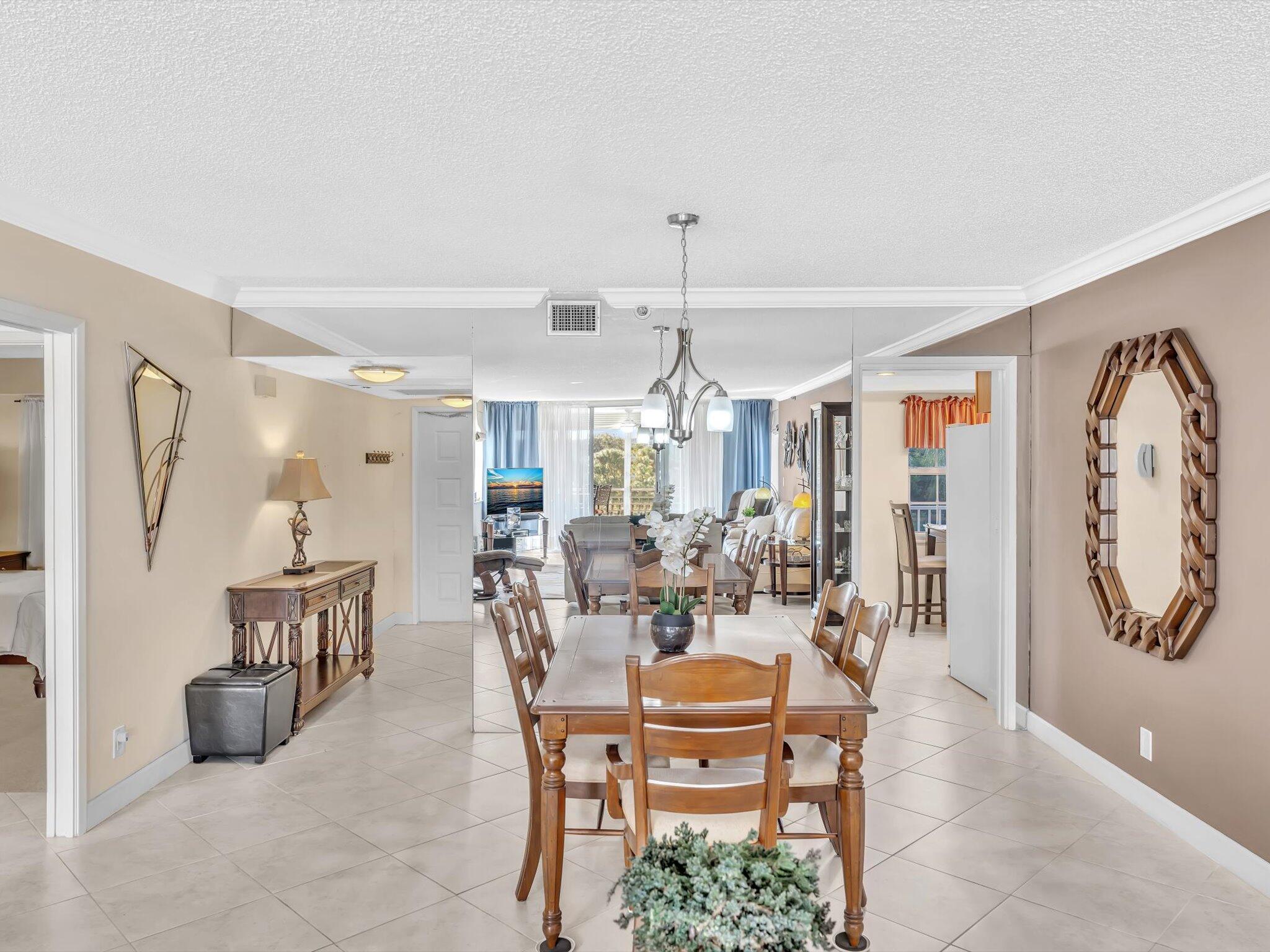 3510 Oaks Way 409