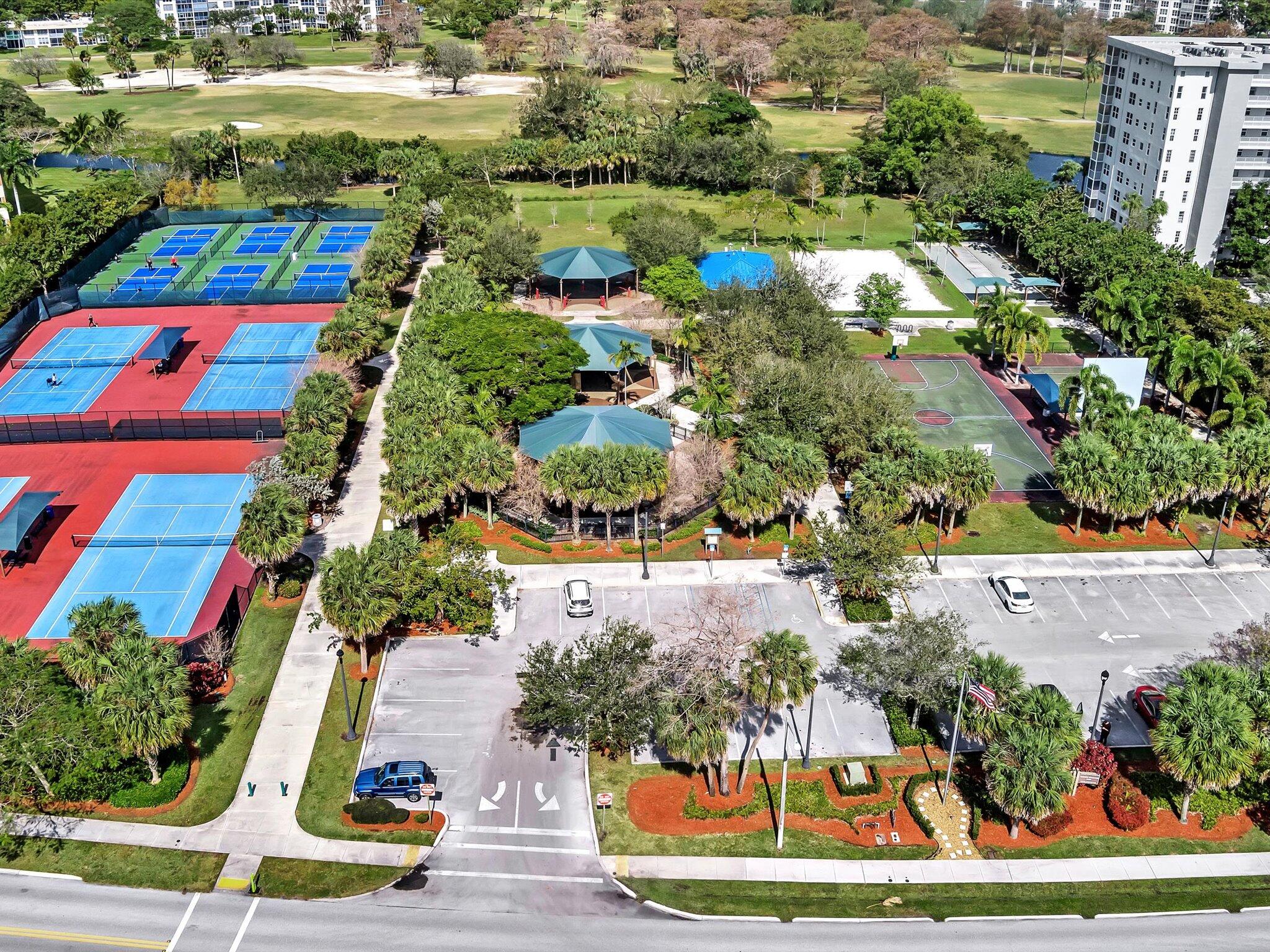 3510 Oaks Way 409