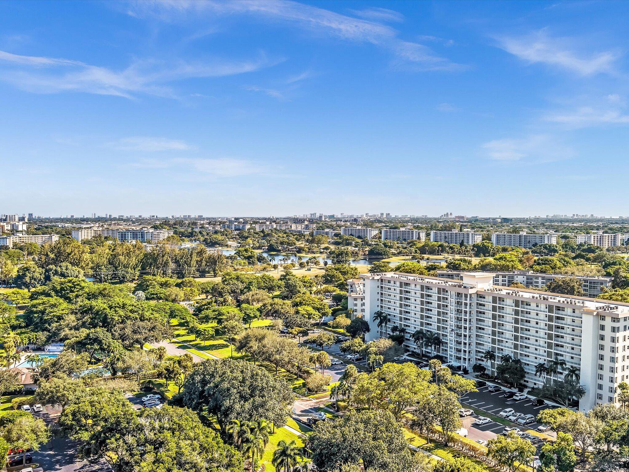 3510 Oaks Way 409