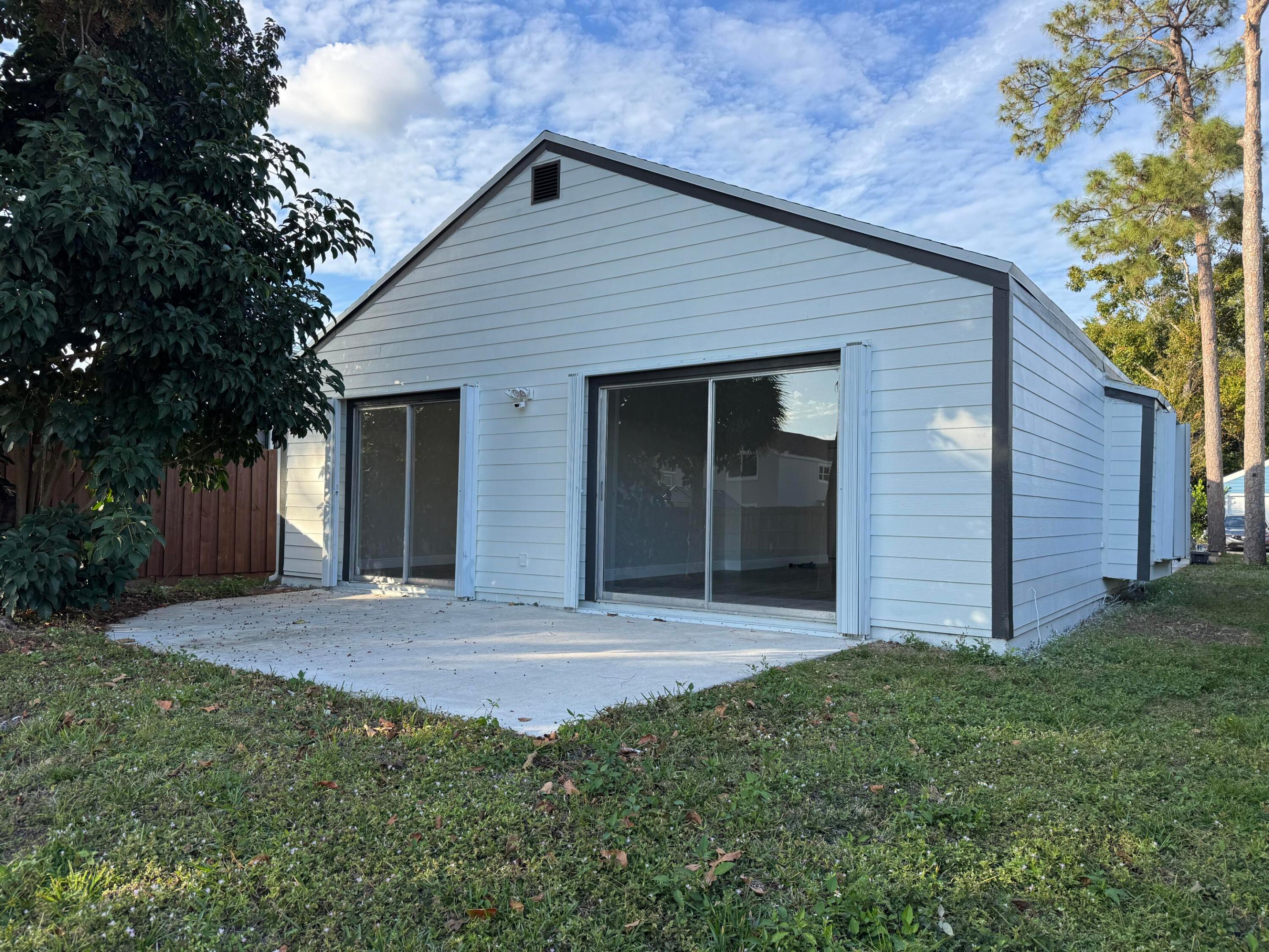5740 Rambler Rose Way