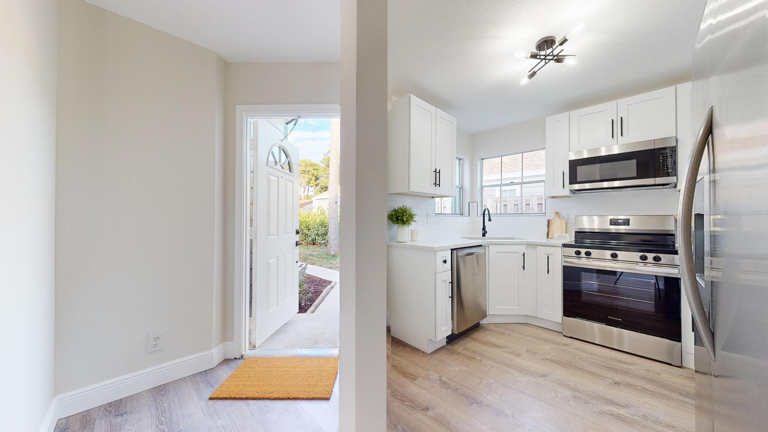 5740 Rambler Rose Way